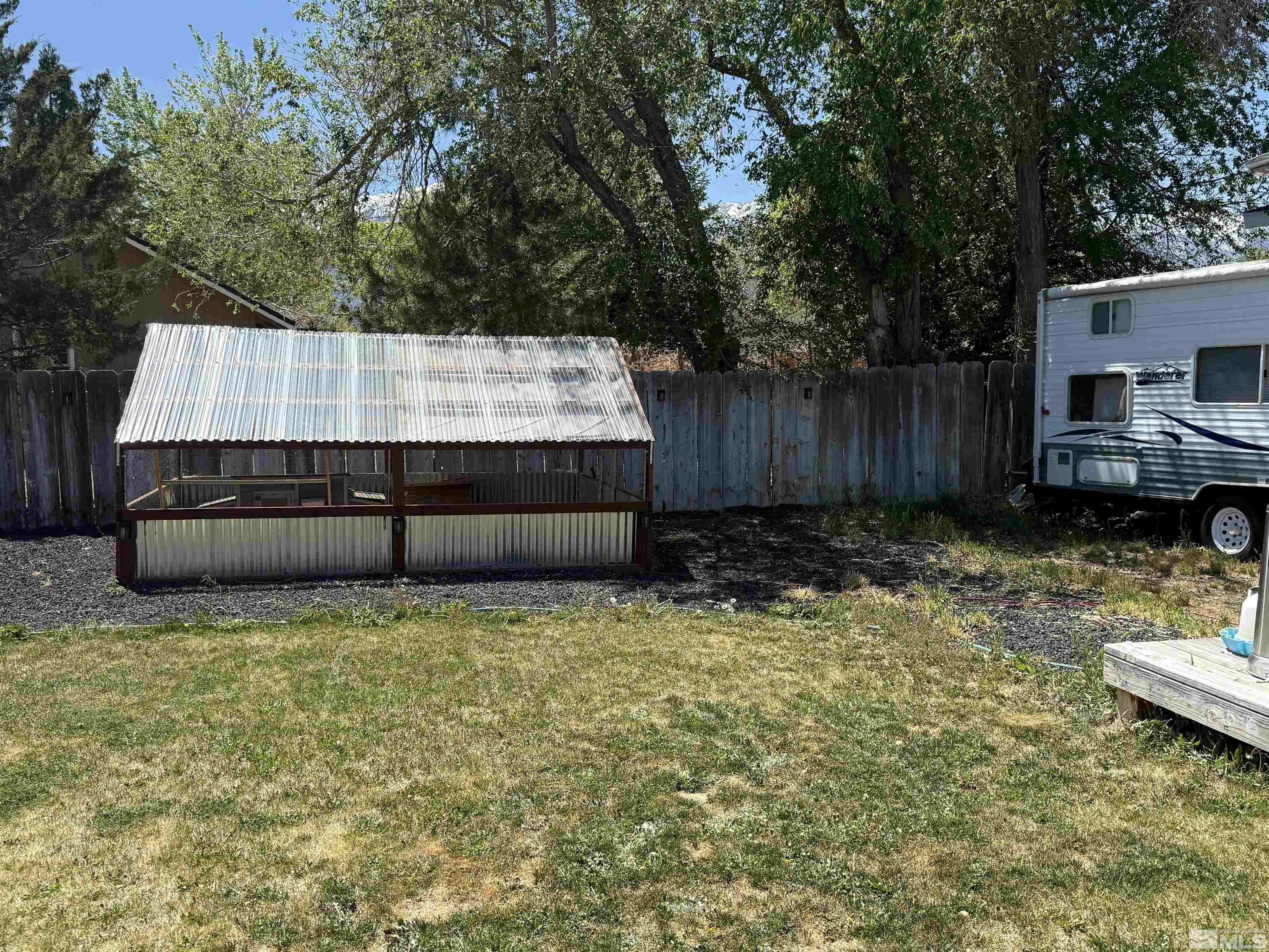 737 Hornet Dr Property Photo 31