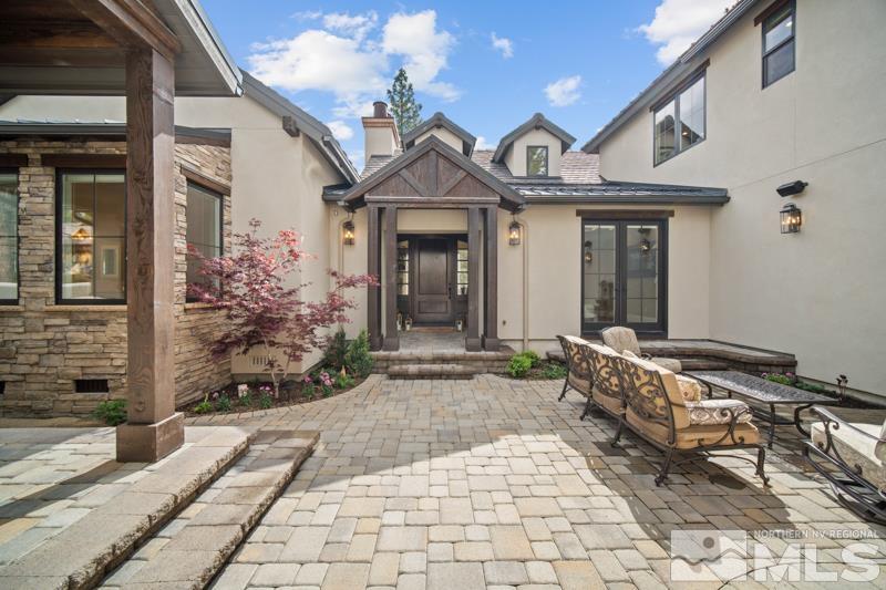 5024 Bordeaux Court Property Photo 3