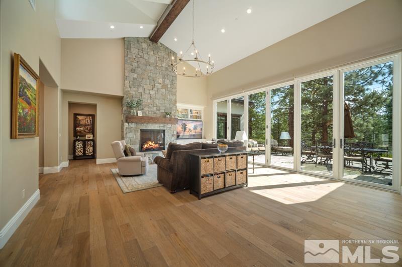 5024 Bordeaux Court Property Photo 6