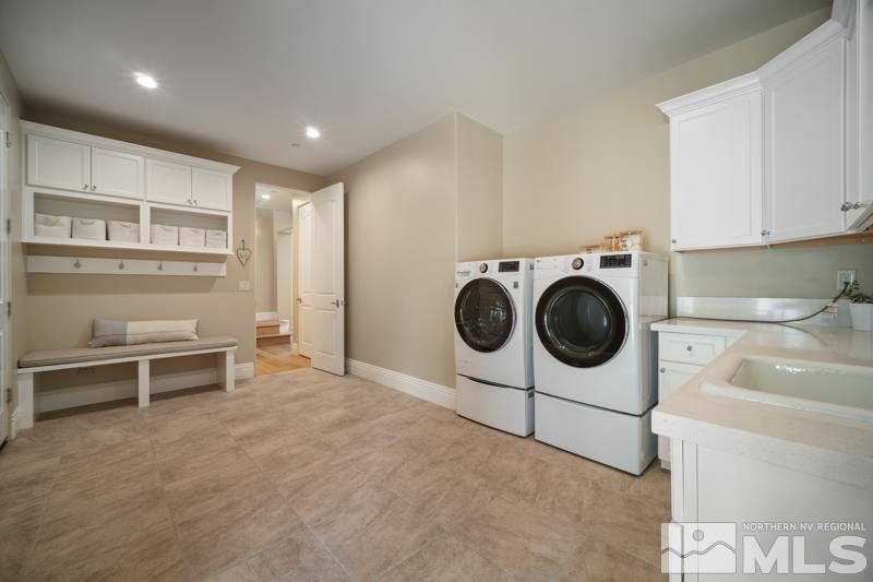 5024 Bordeaux Court Property Photo 16