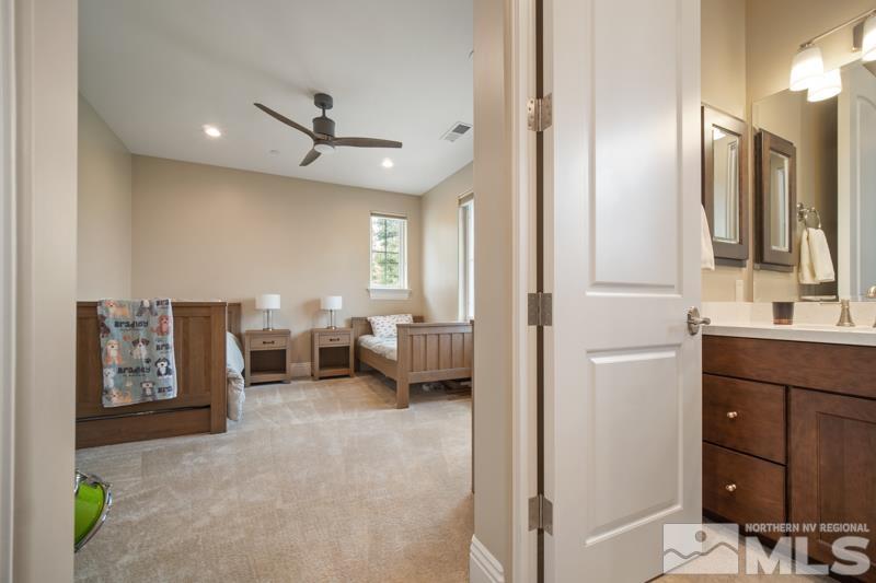 5024 Bordeaux Court Property Photo 25