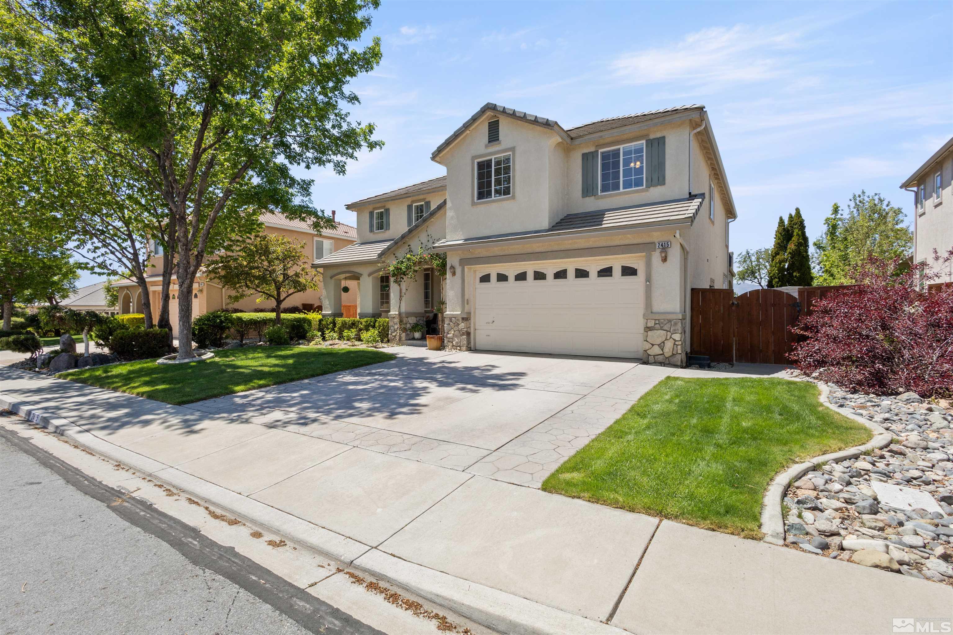 2415 Garzoni Drive Property Photo 1