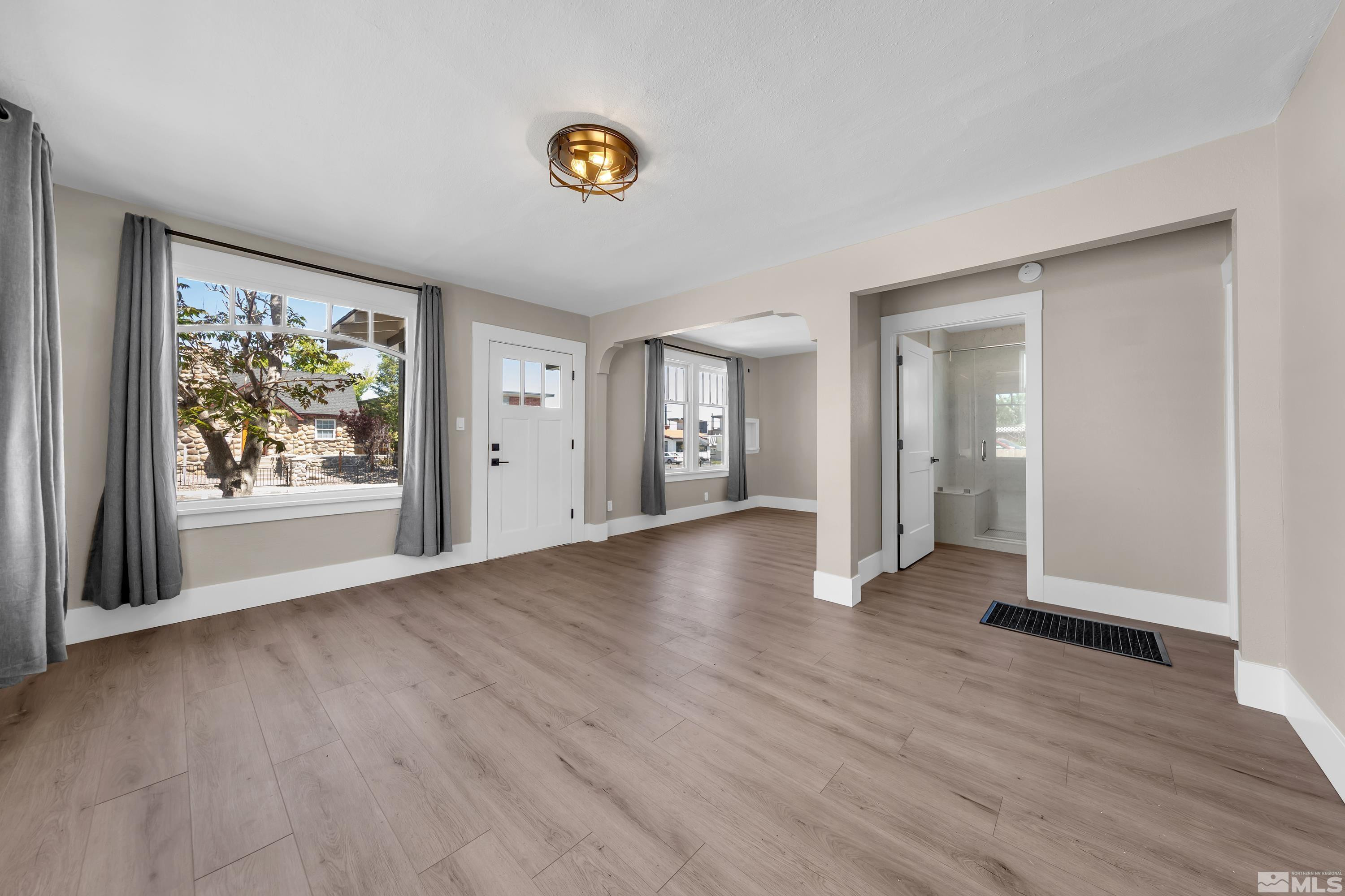 138 Mount Rose Street Property Photo 3