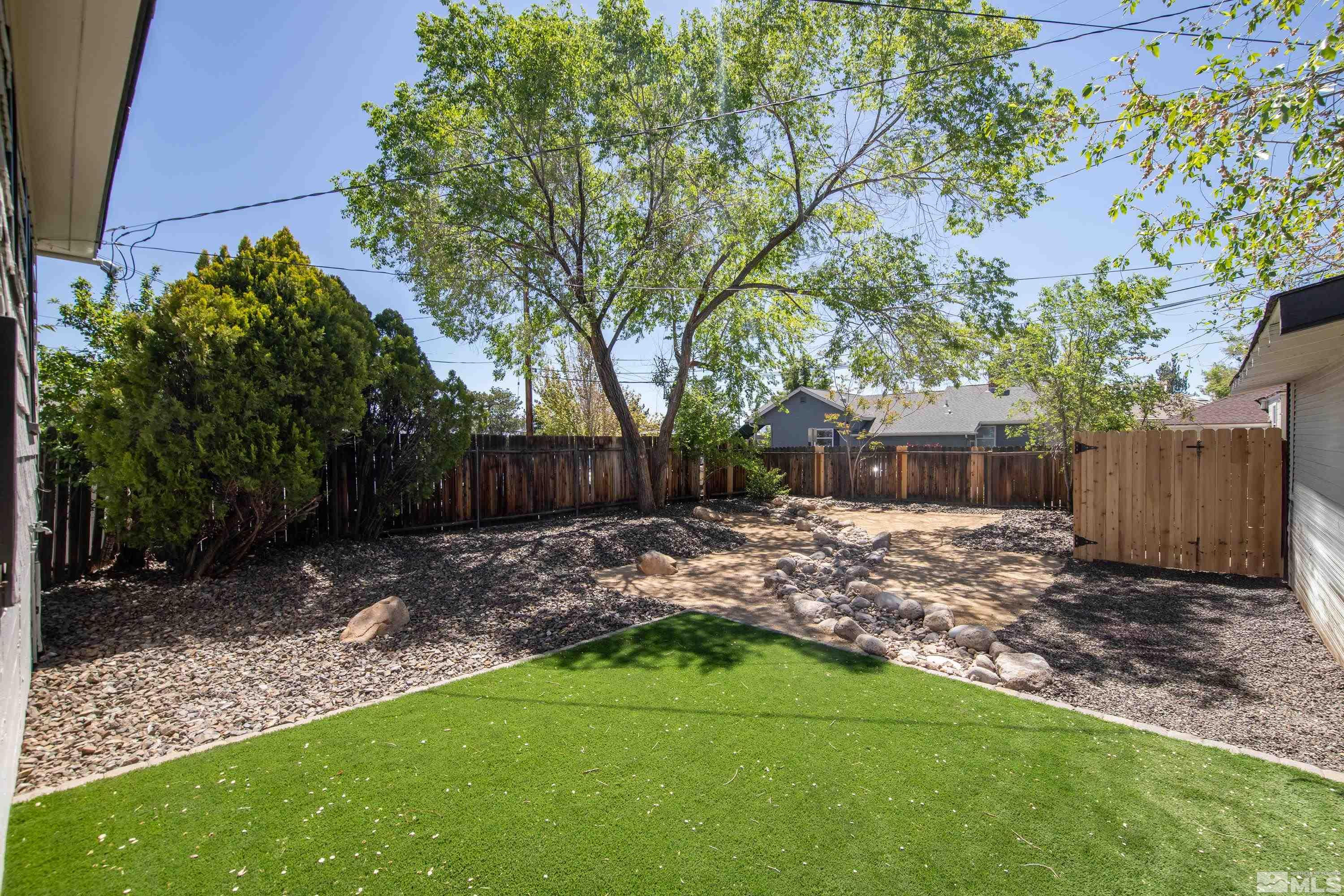138 Mount Rose Street Property Photo 27