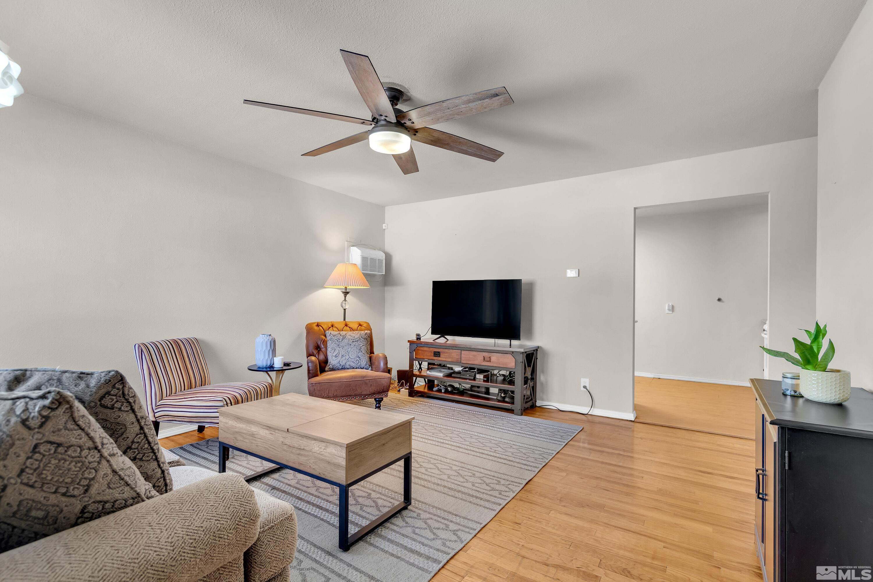 1615 Keystone Avenue Property Photo 3