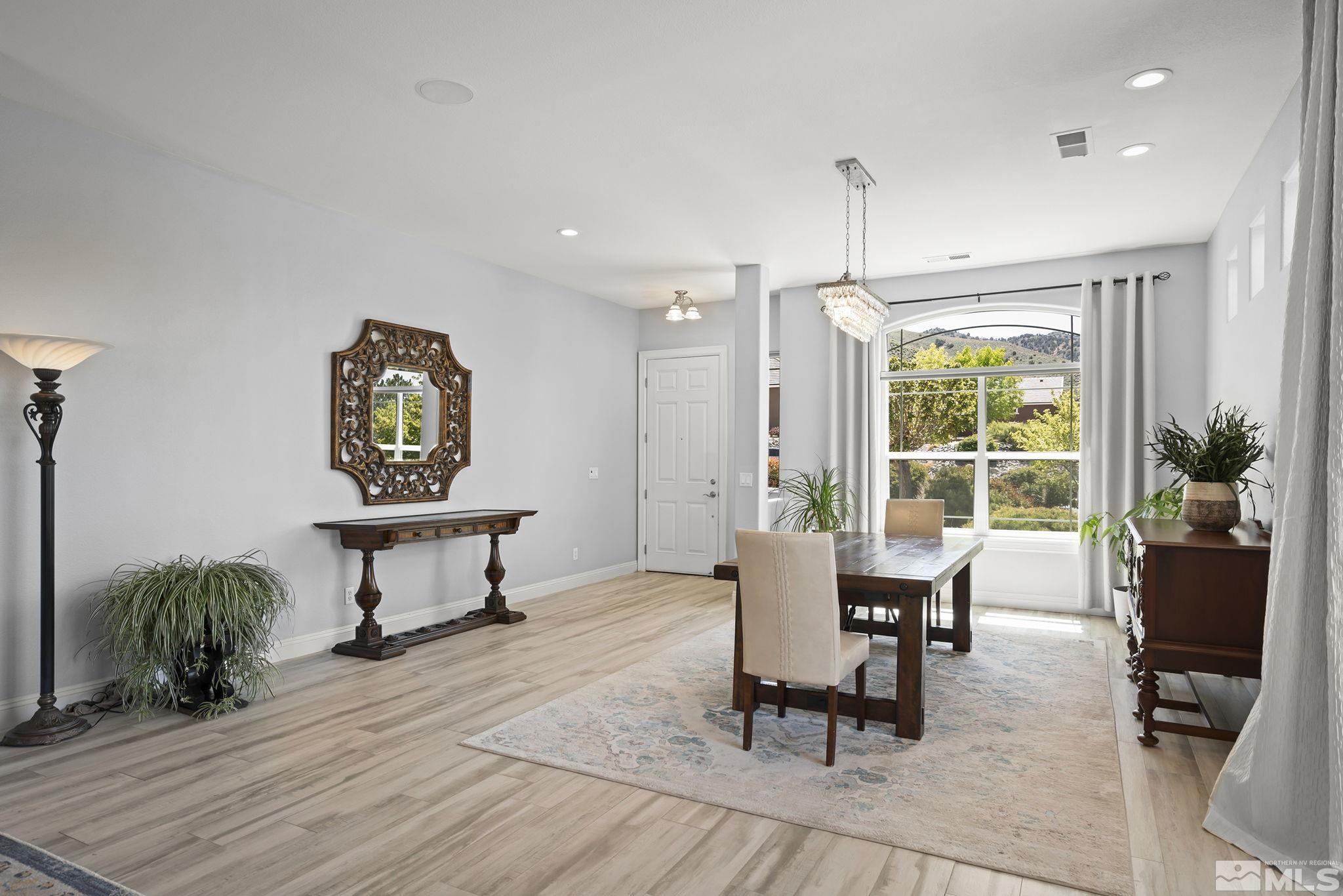 7265 Hurst Park Road Property Photo 6