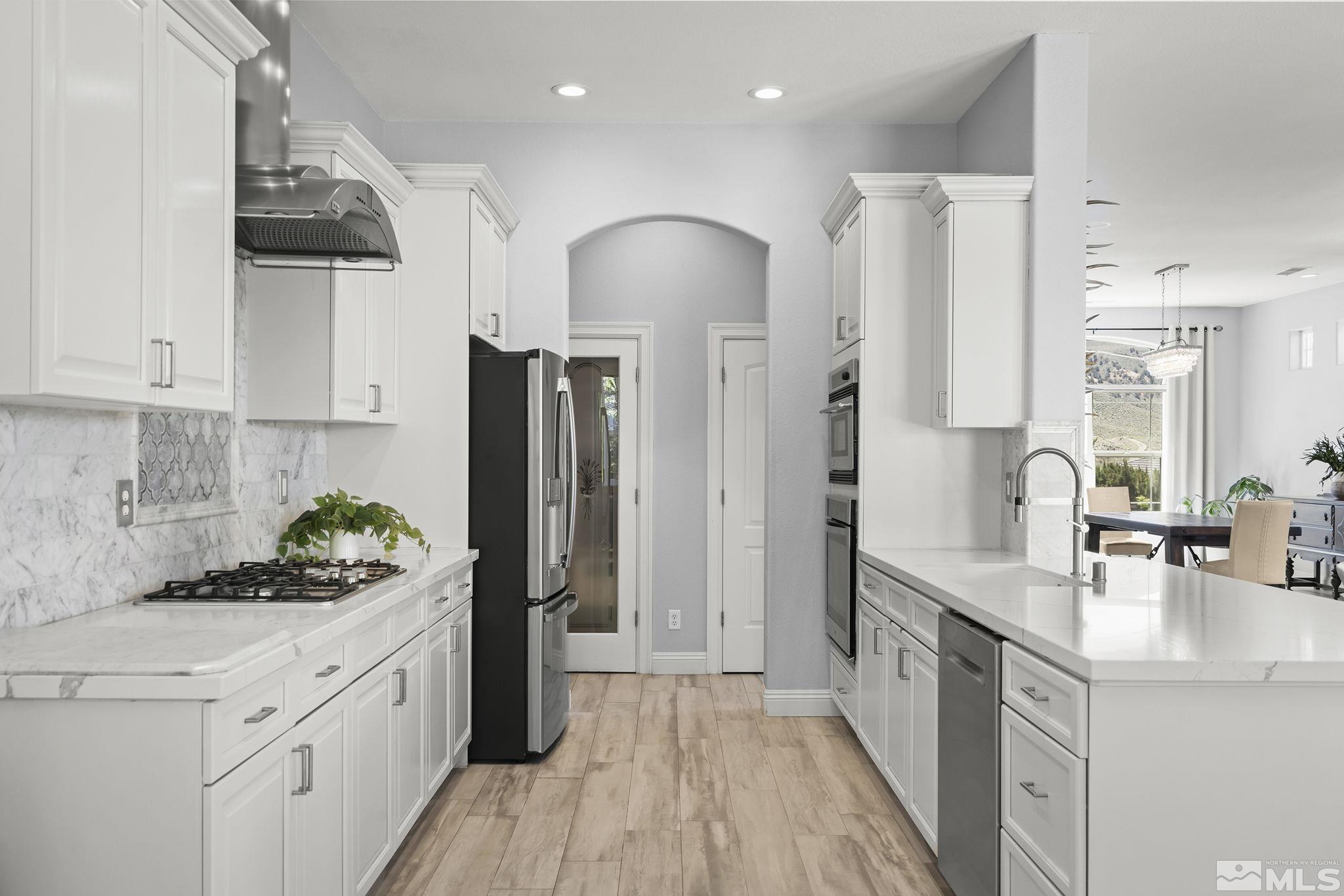 7265 Hurst Park Road Property Photo 14