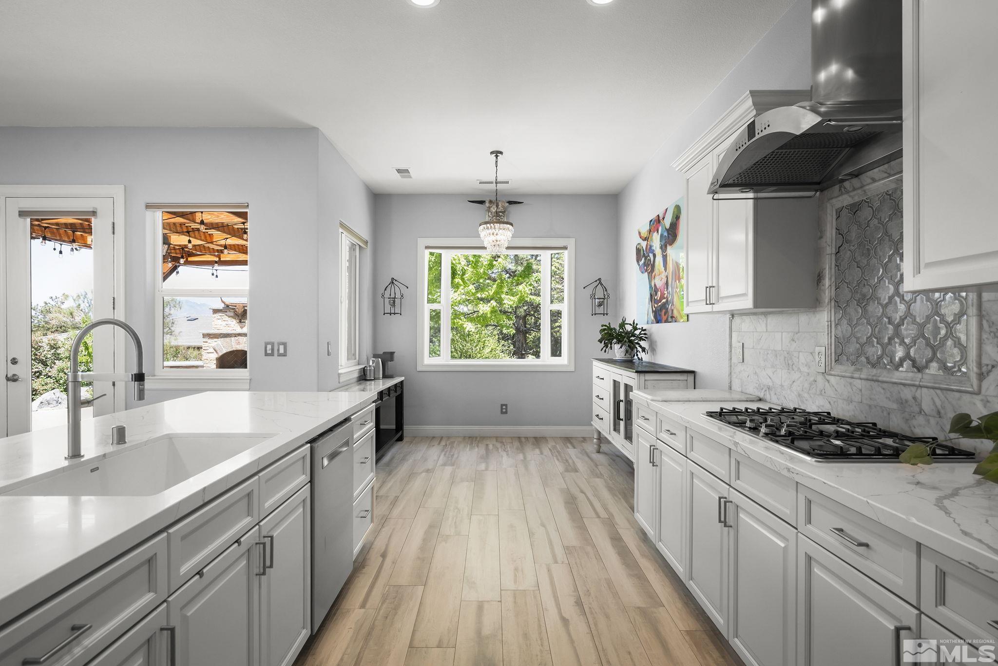 7265 Hurst Park Road Property Photo 15
