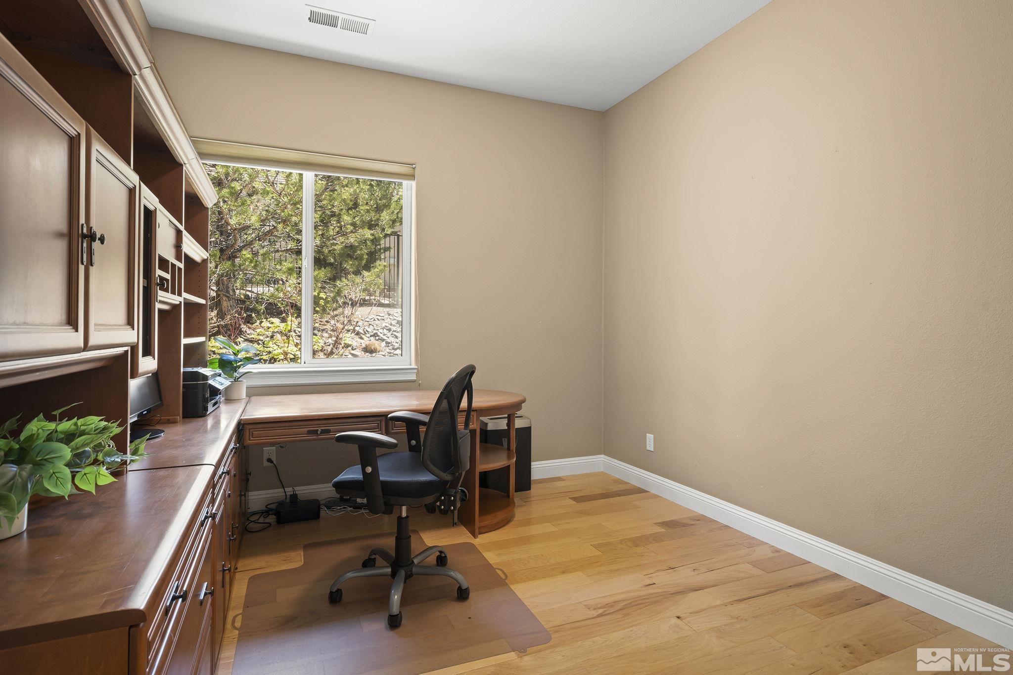 7265 Hurst Park Road Property Photo 23