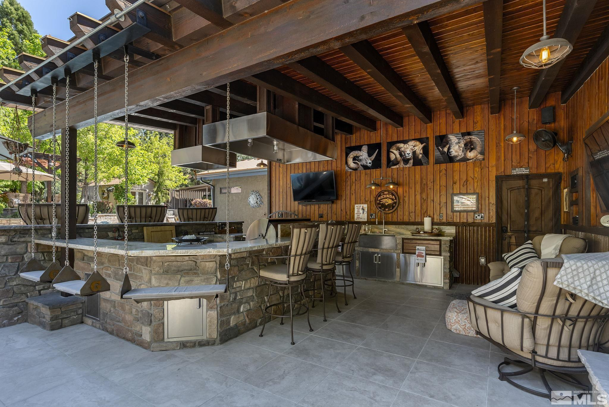 930 Spanish Springs Road Property Photo 10