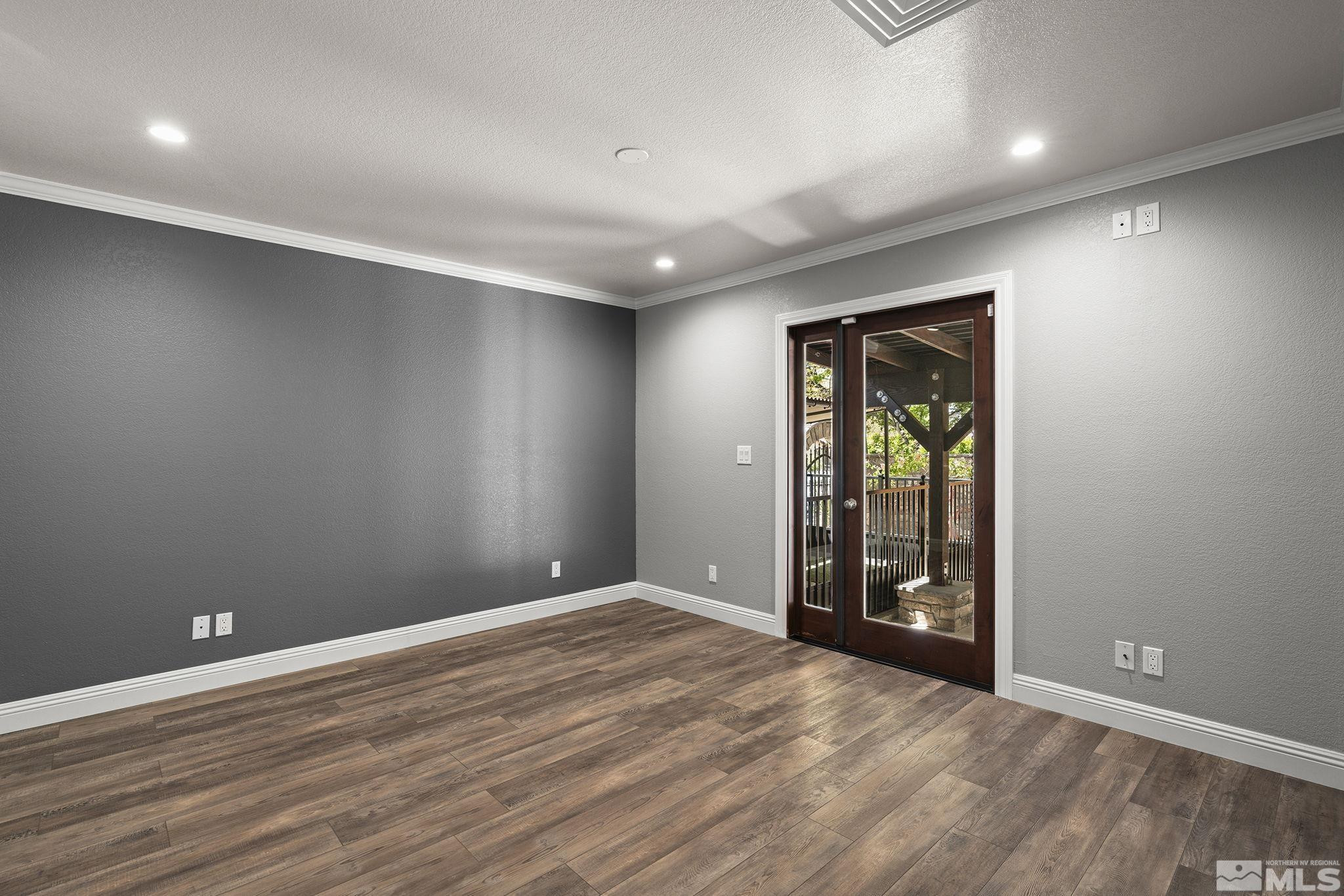930 Spanish Springs Road Property Photo 22