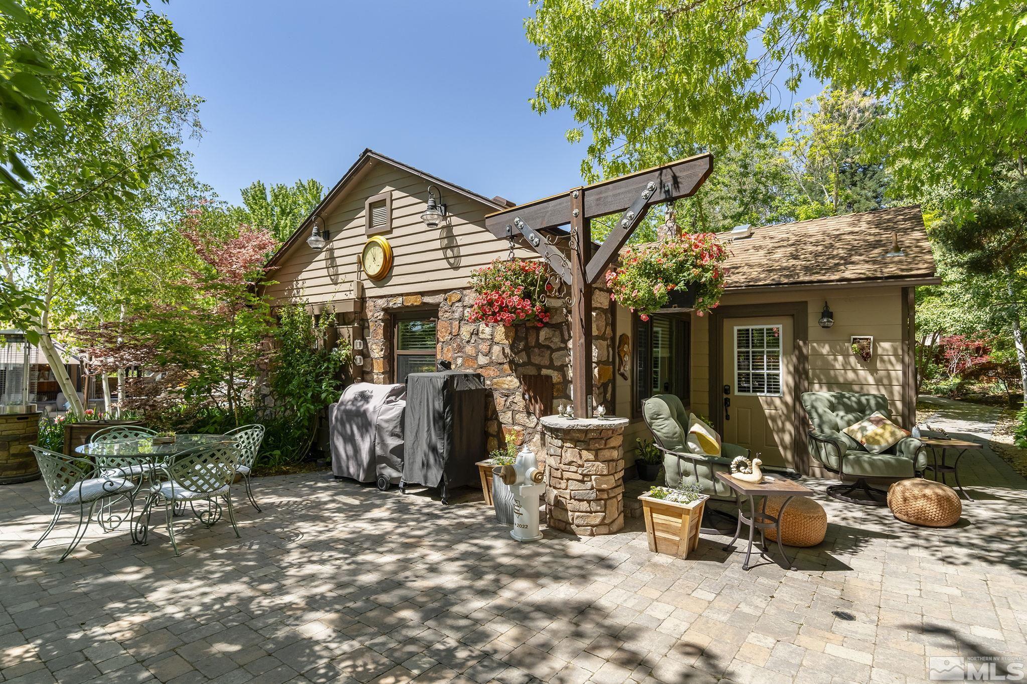 930 Spanish Springs Rd Property Photo 25