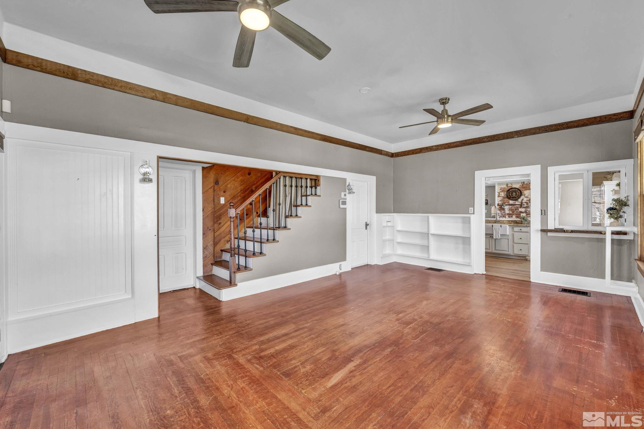1558 First Street Property Photo 8