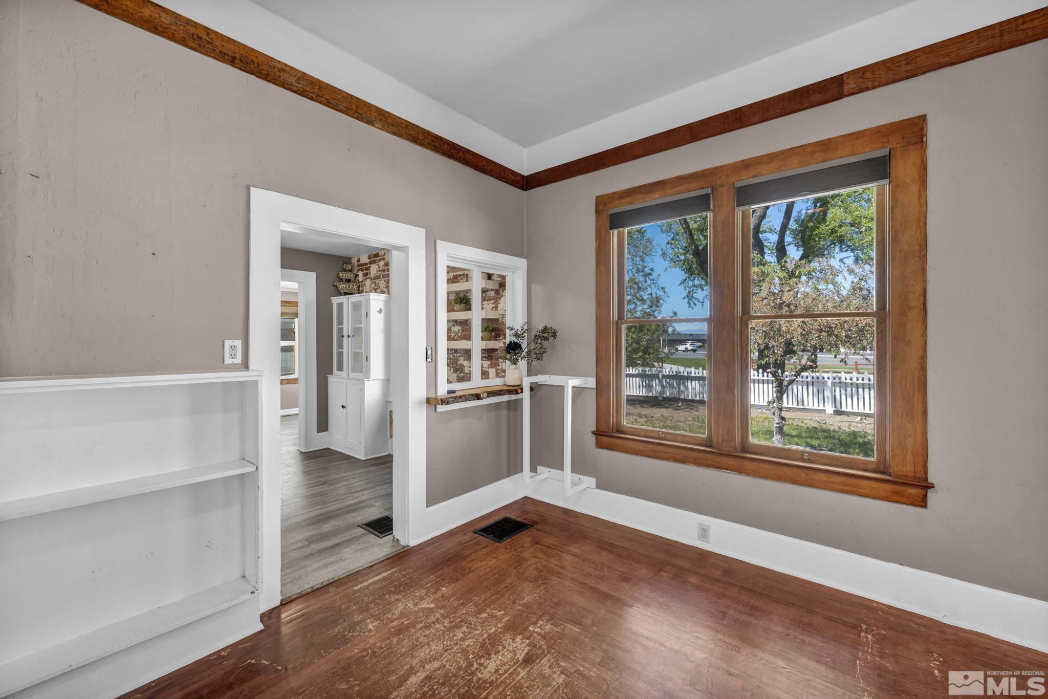 1558 First Street Property Photo 13