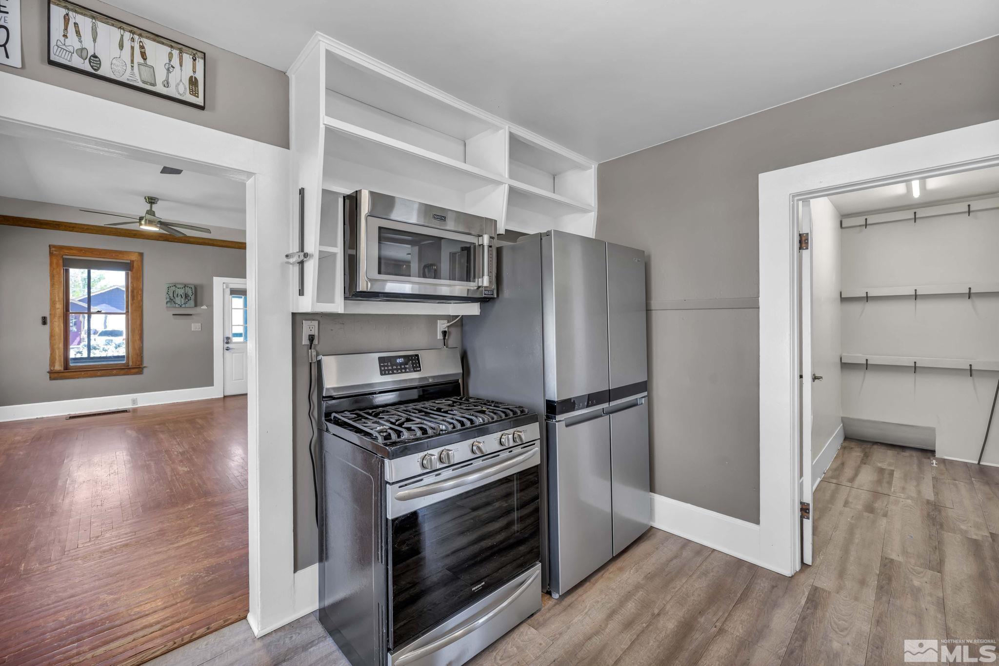 1558 First Street Property Photo 15