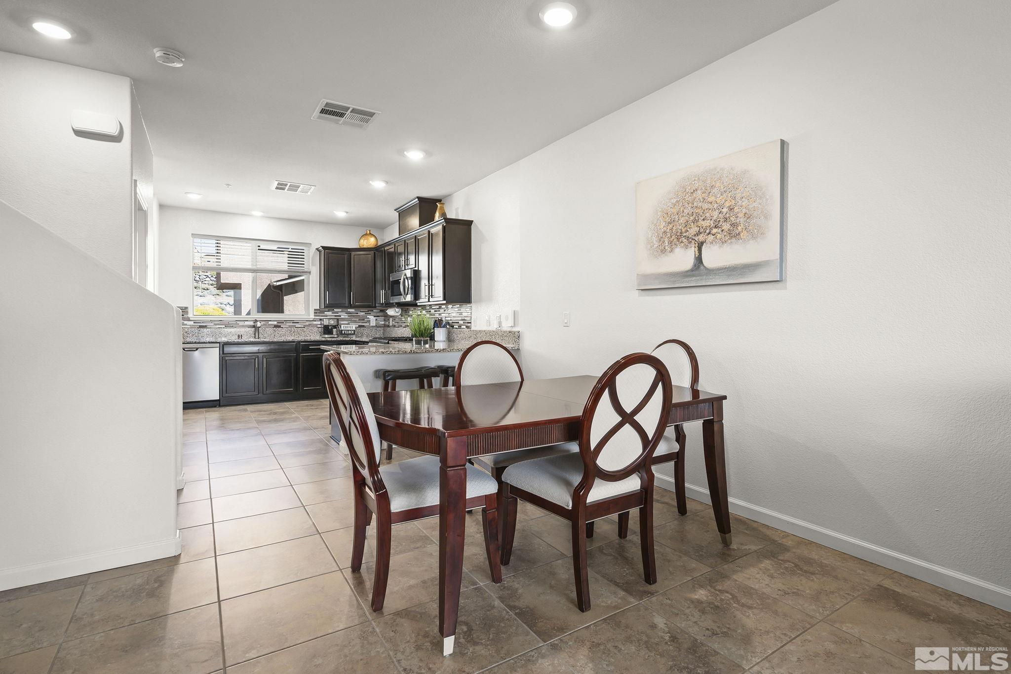 3177 Sterling Ridge Cir Property Photo 12