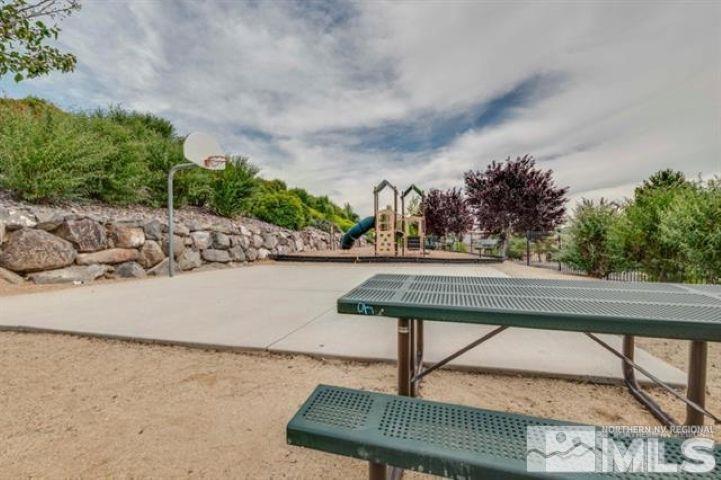3177 Sterling Ridge Cir Property Photo 27