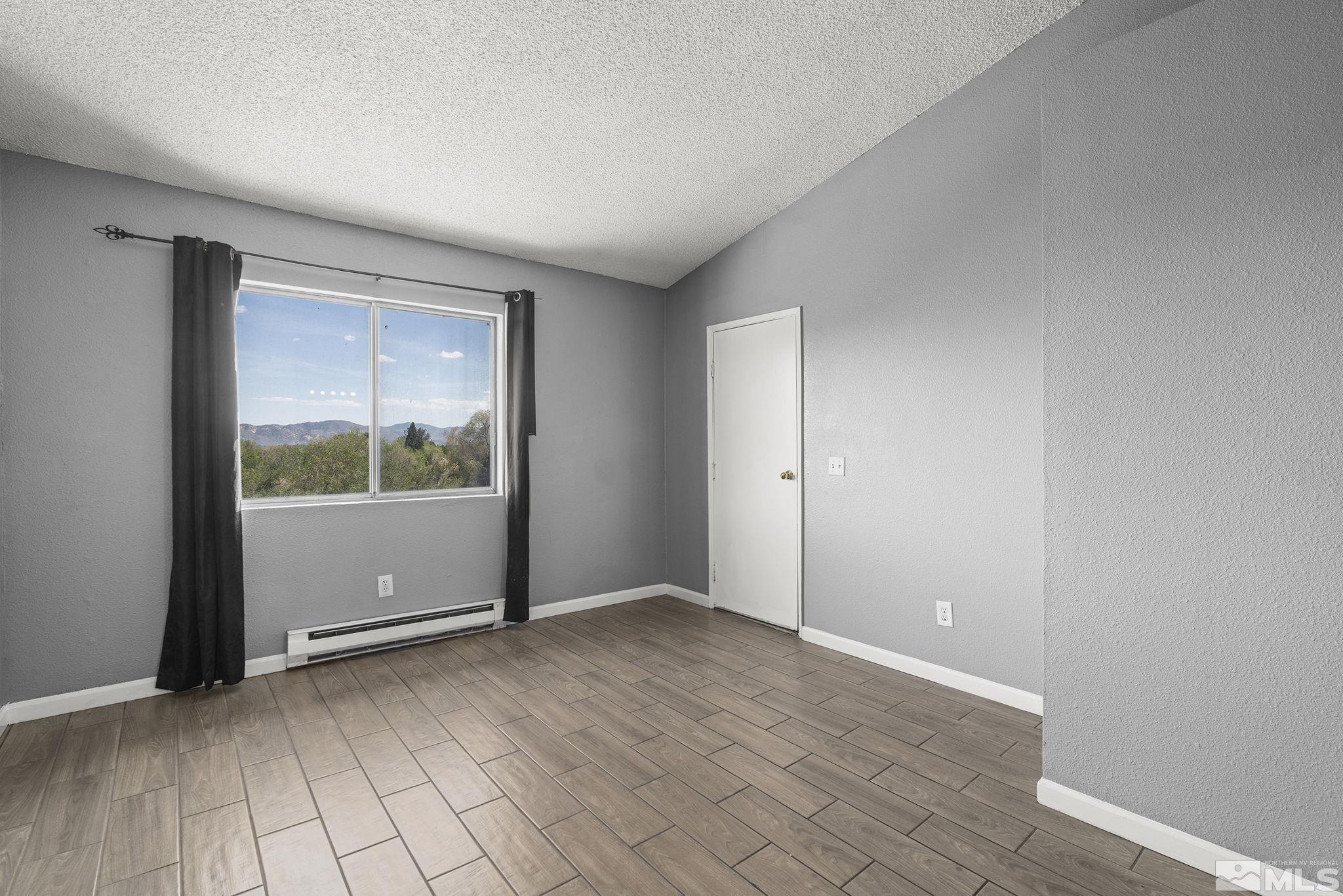 2090 Highview Ct Property Photo 15