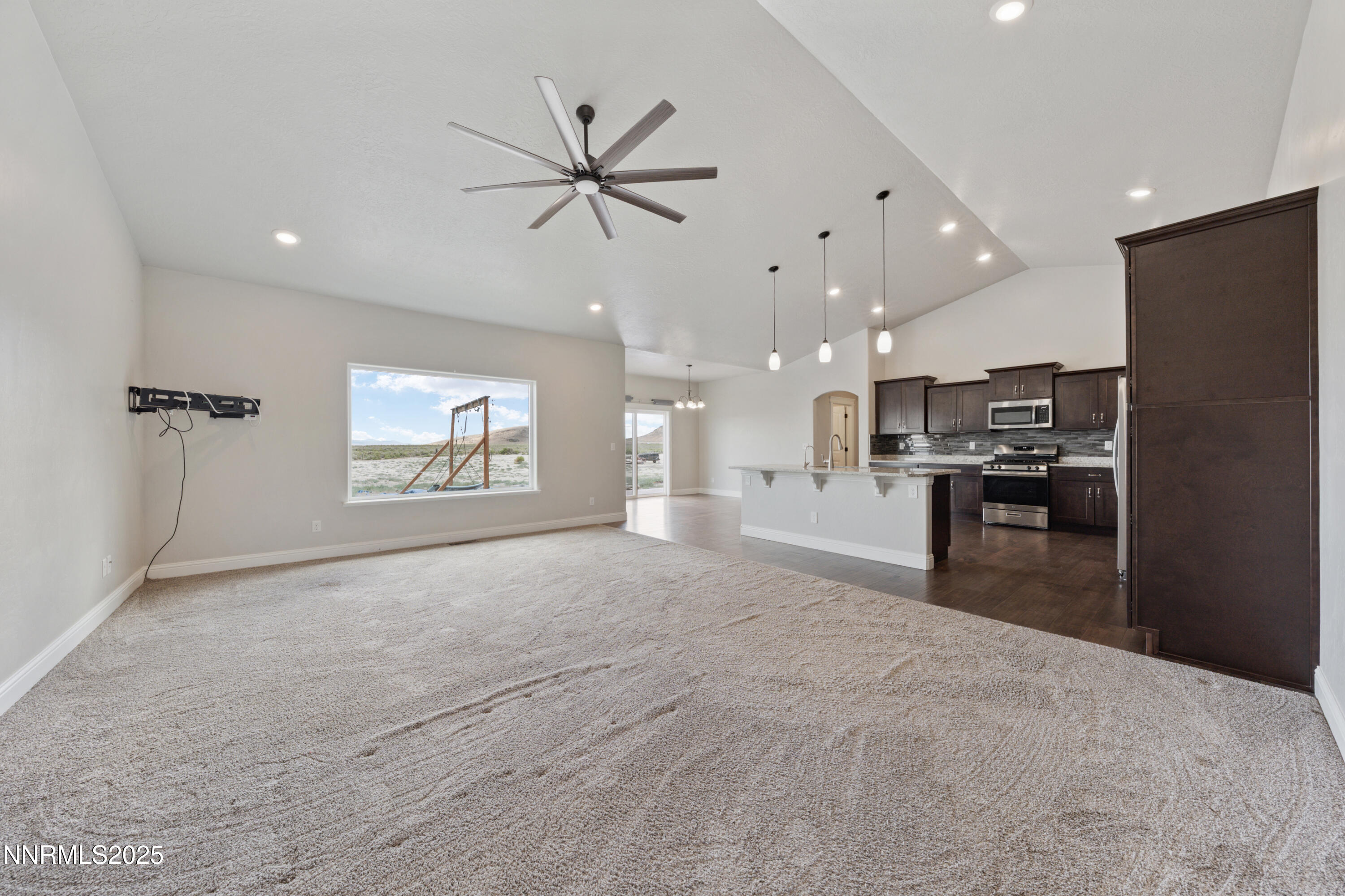 160 Blue Ridge Road Property Photo 6