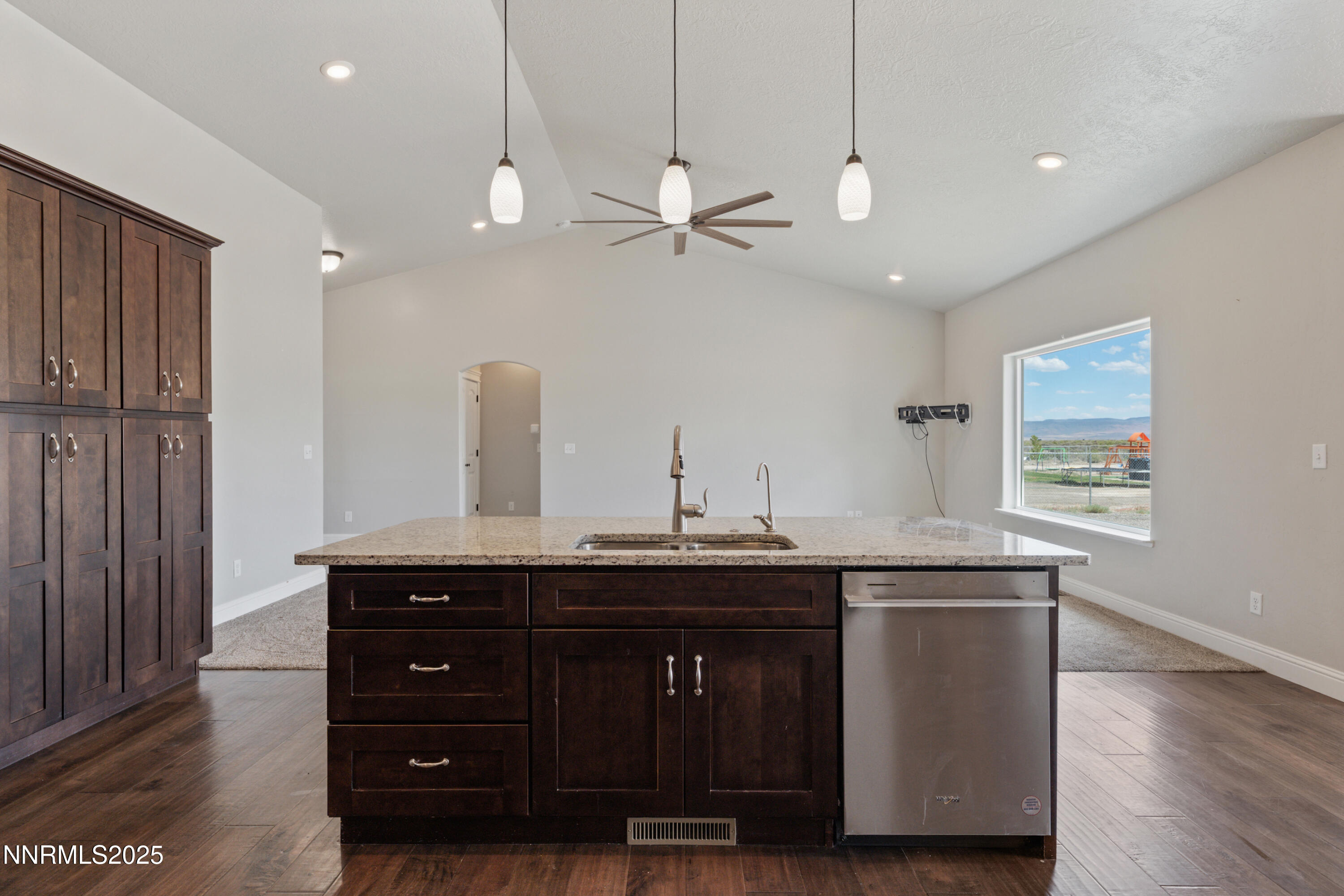 160 Blue Ridge Road Property Photo 8