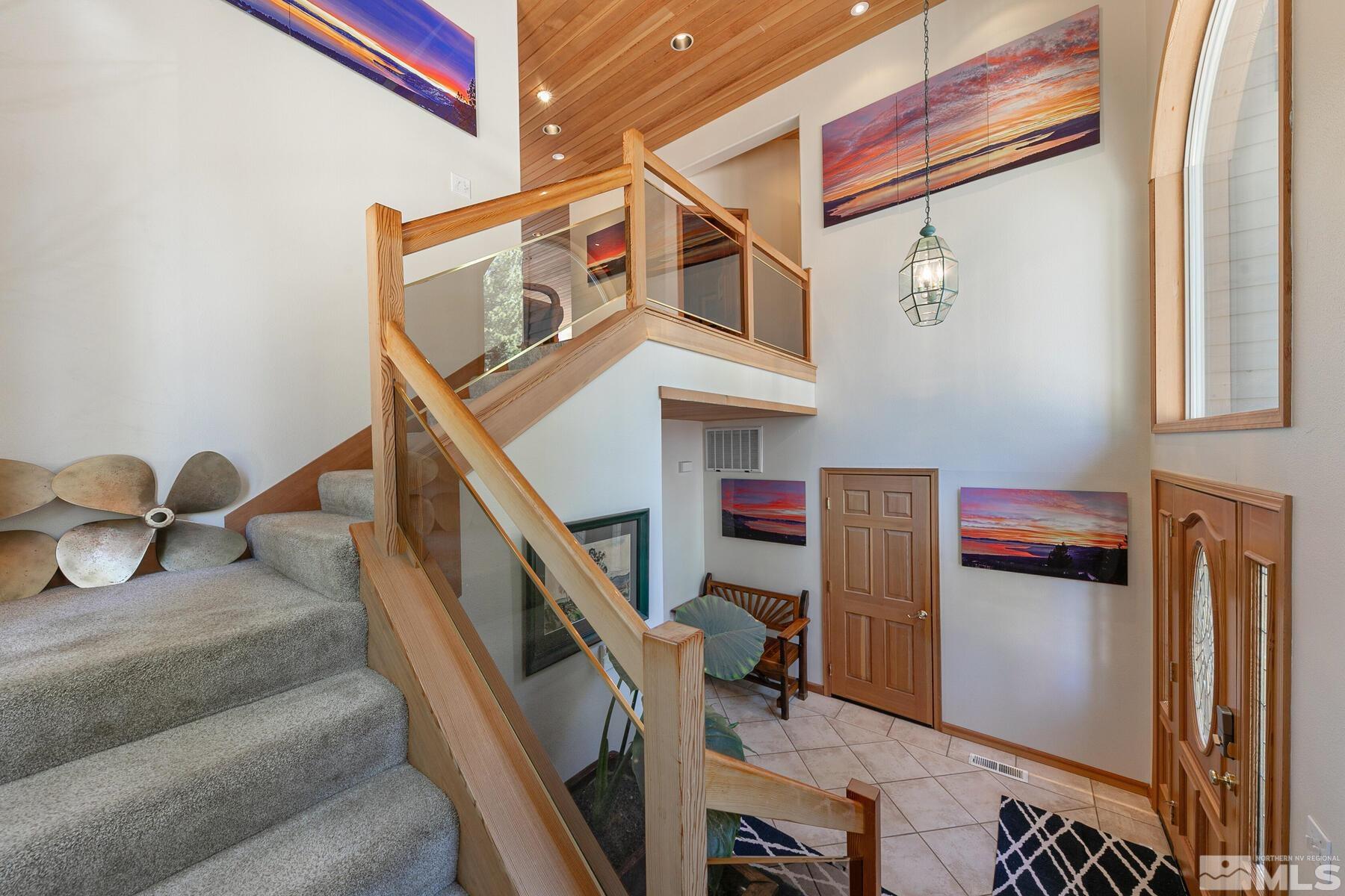 967 Jennifer Property Photo 22