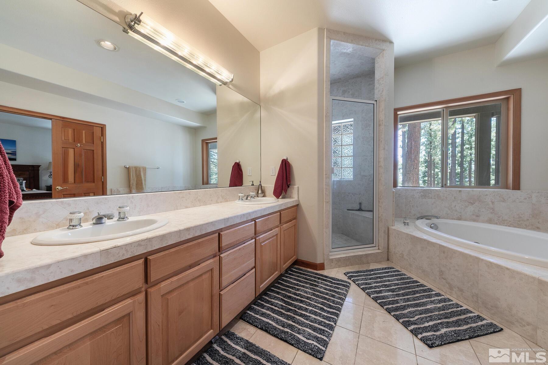 967 Jennifer Property Photo 27