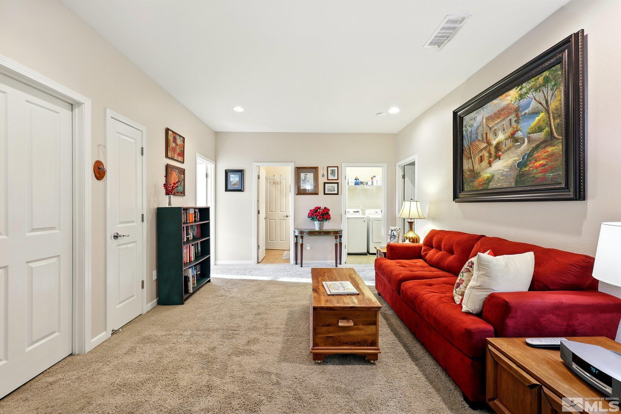 2265 Grosvenor Park Place Property Photo 17