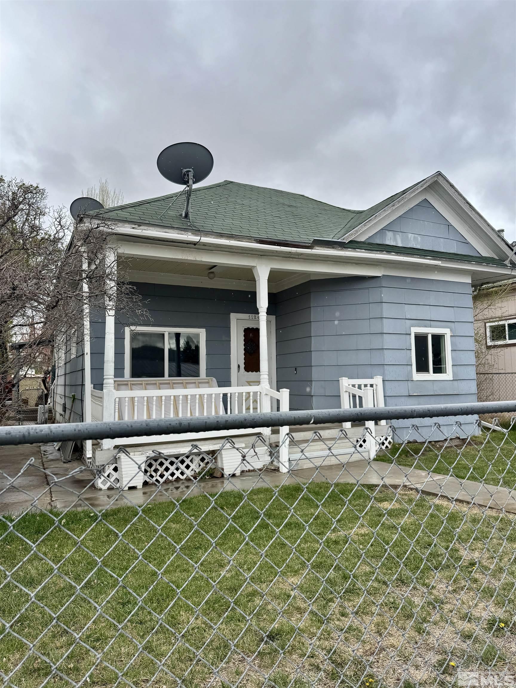 1124 Ave H Property Photo 1