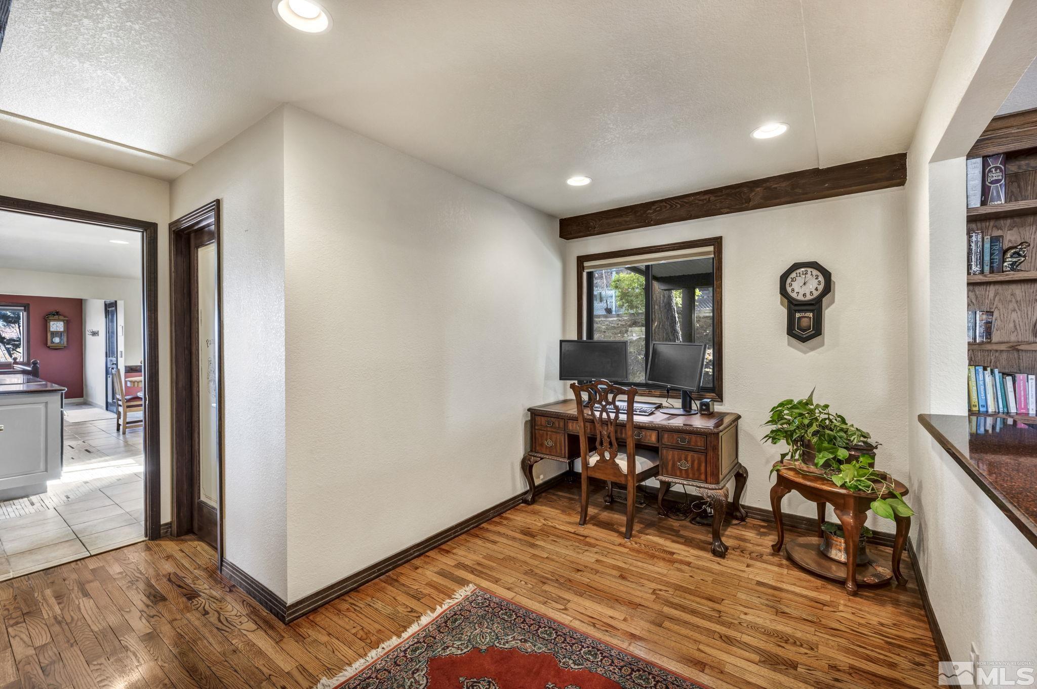 2820 Sagittarius Drive Property Photo 8