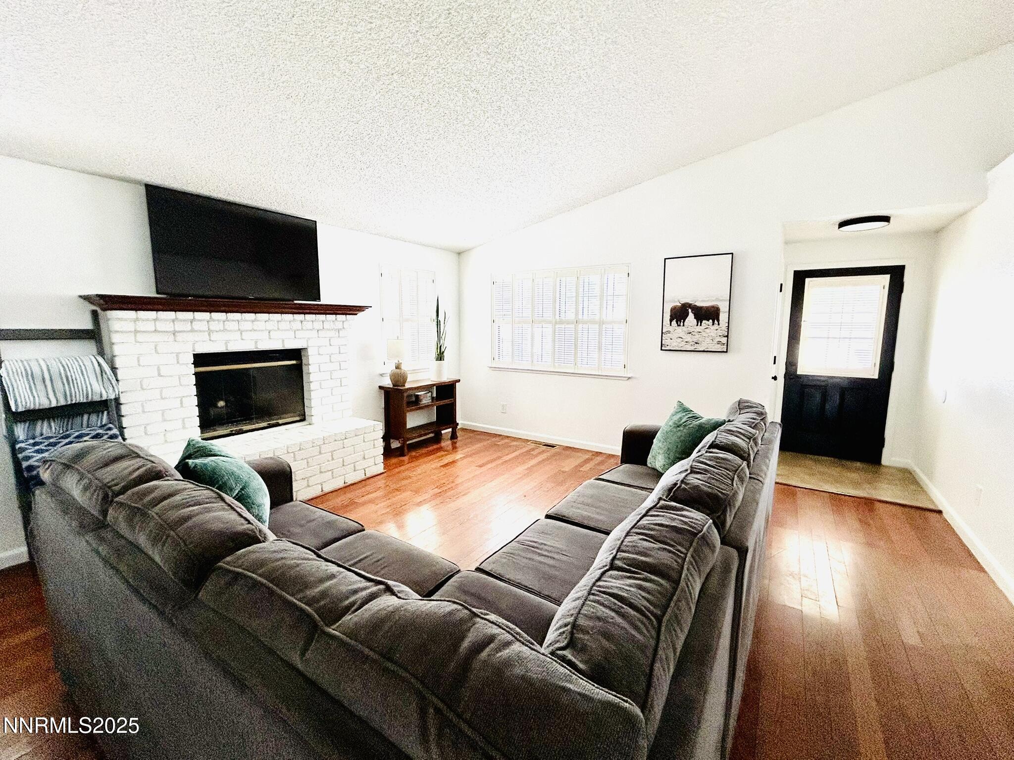 1357 Victoria Drive Property Photo 8