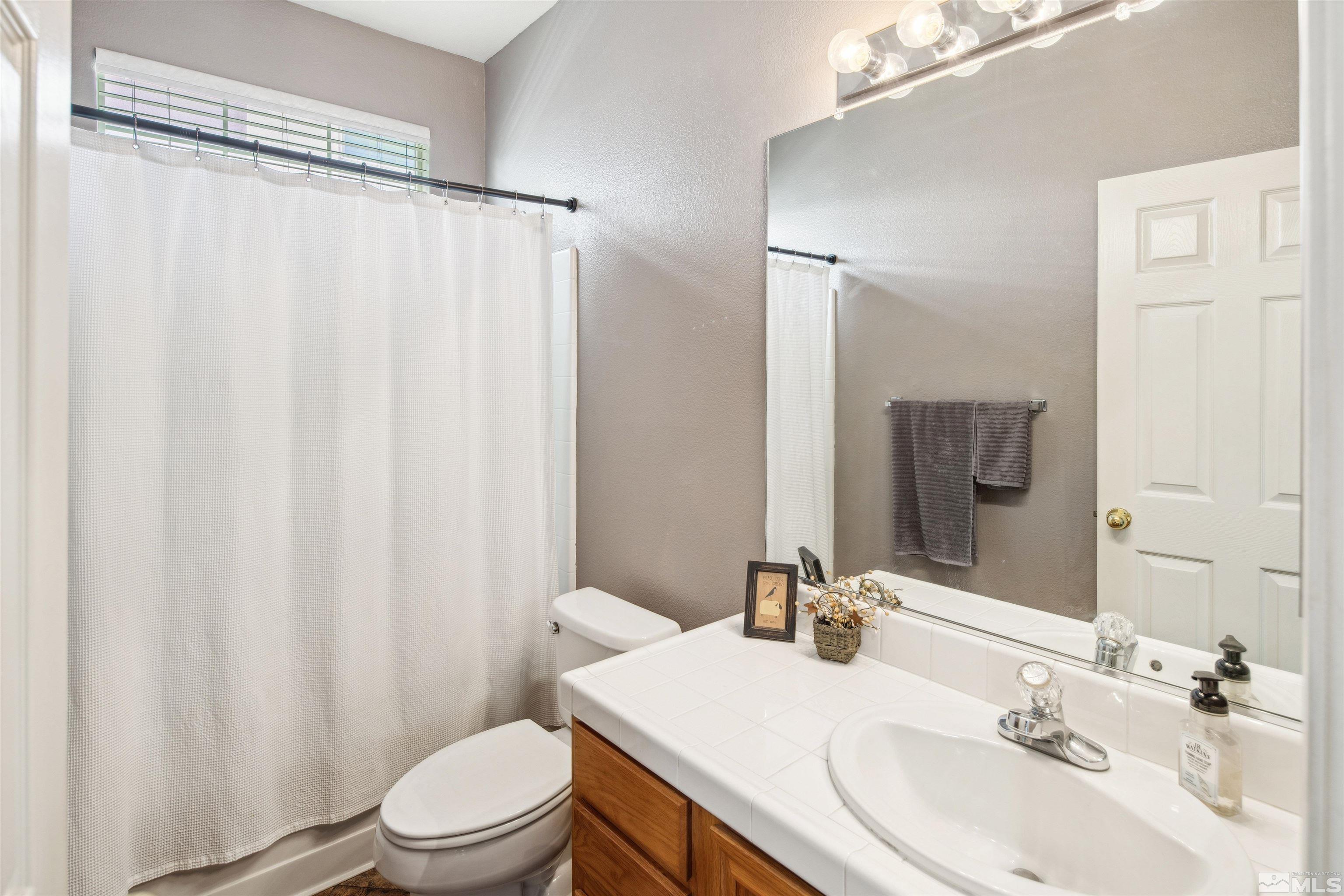 1236 Tule Drive Property Photo 17