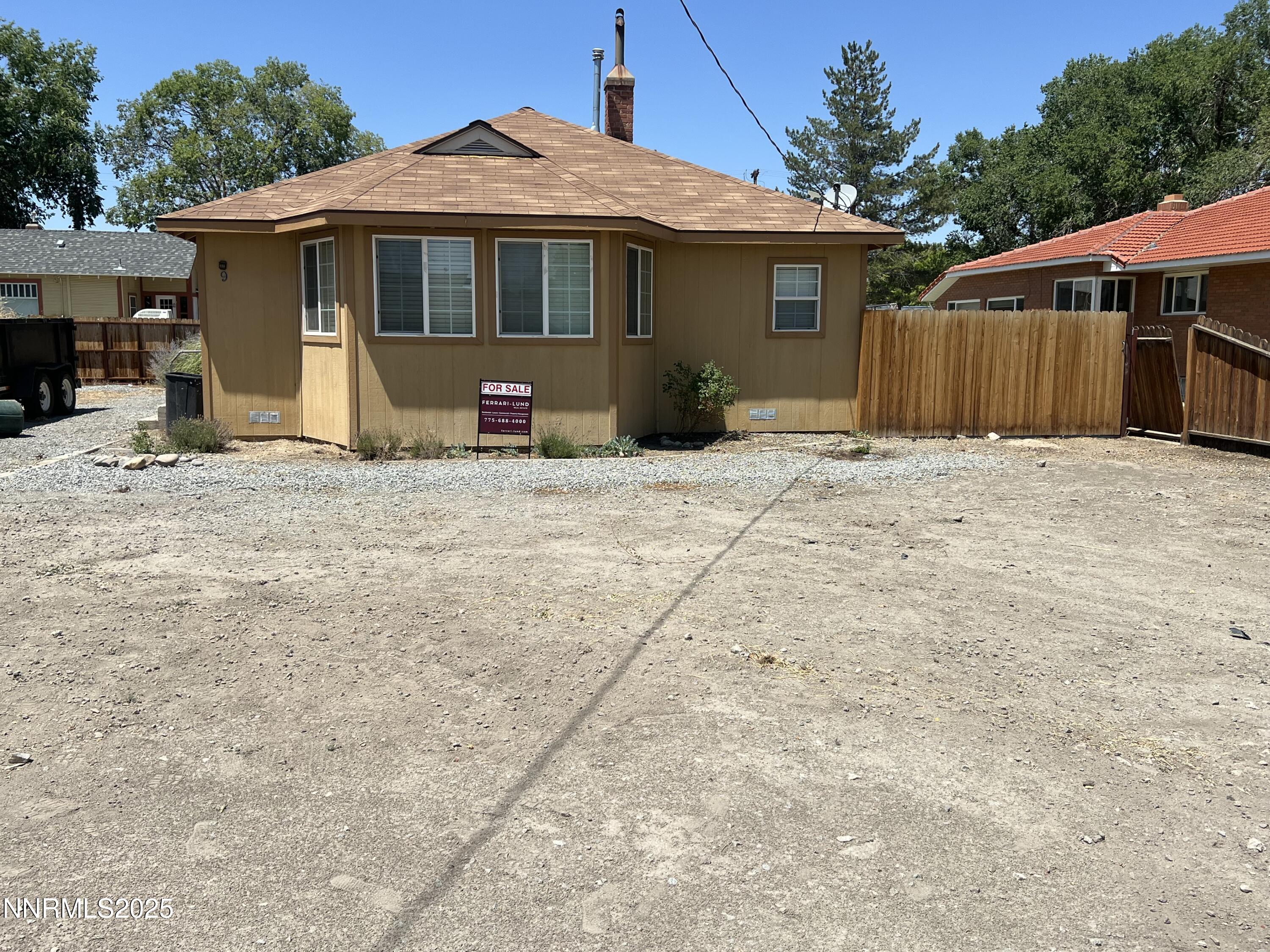 9 N Nevada St Property Photo 3