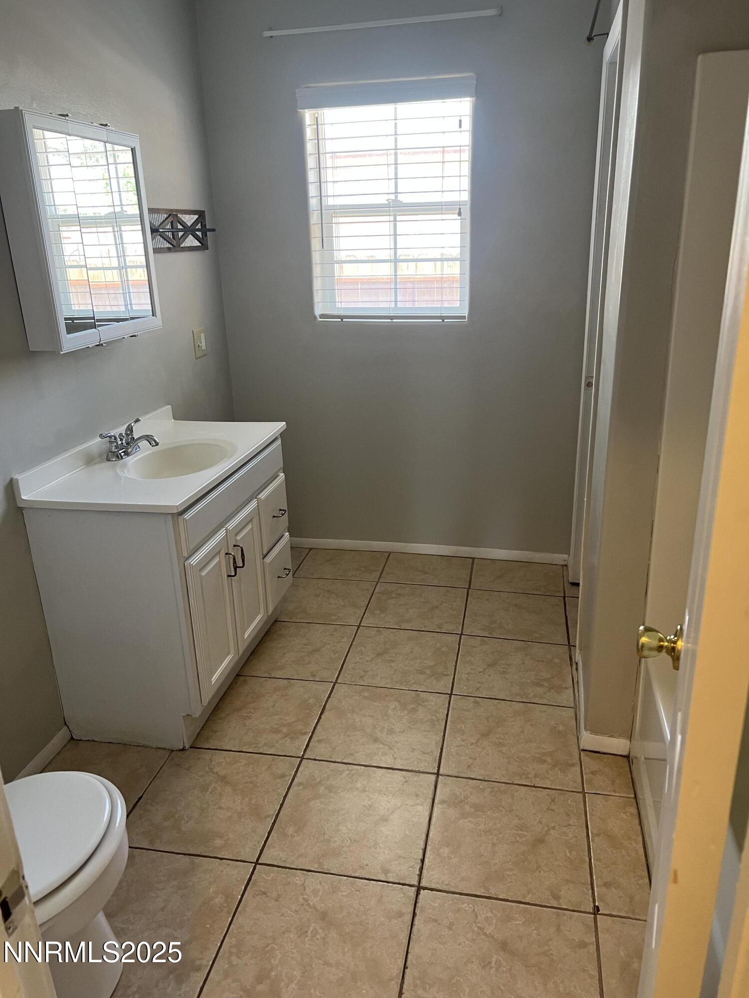 9 N Nevada St Property Photo 7