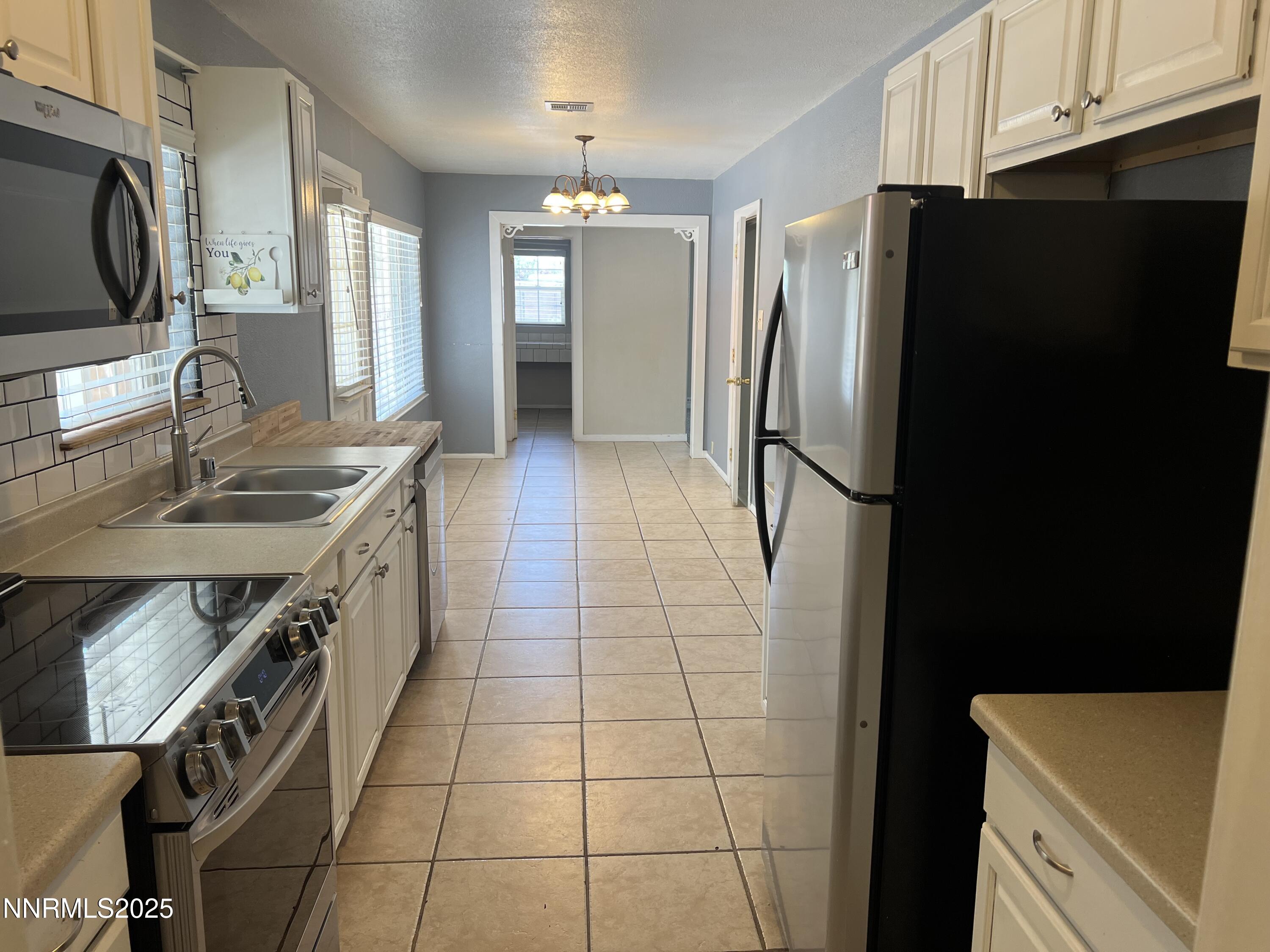 9 N Nevada St Property Photo 8