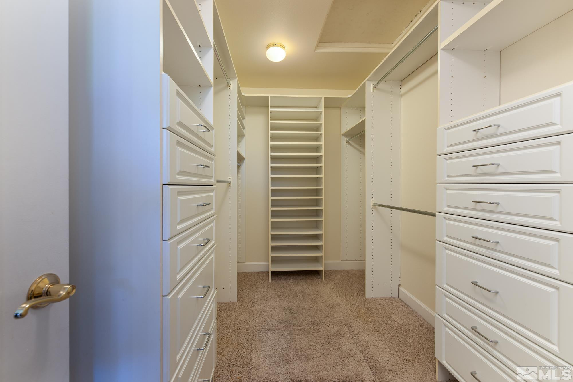 706 Norfolk Drive Property Photo 28