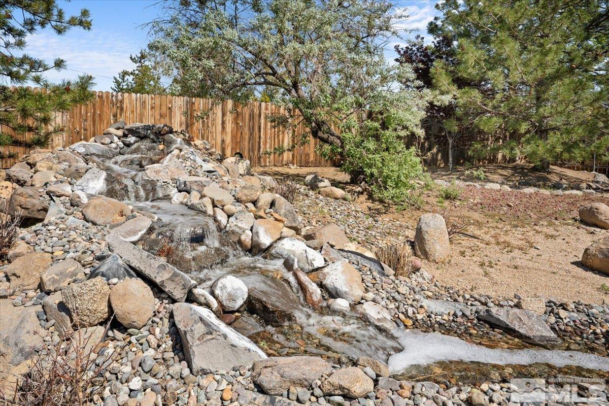 15524 Quicksilver Drive Property Photo 34