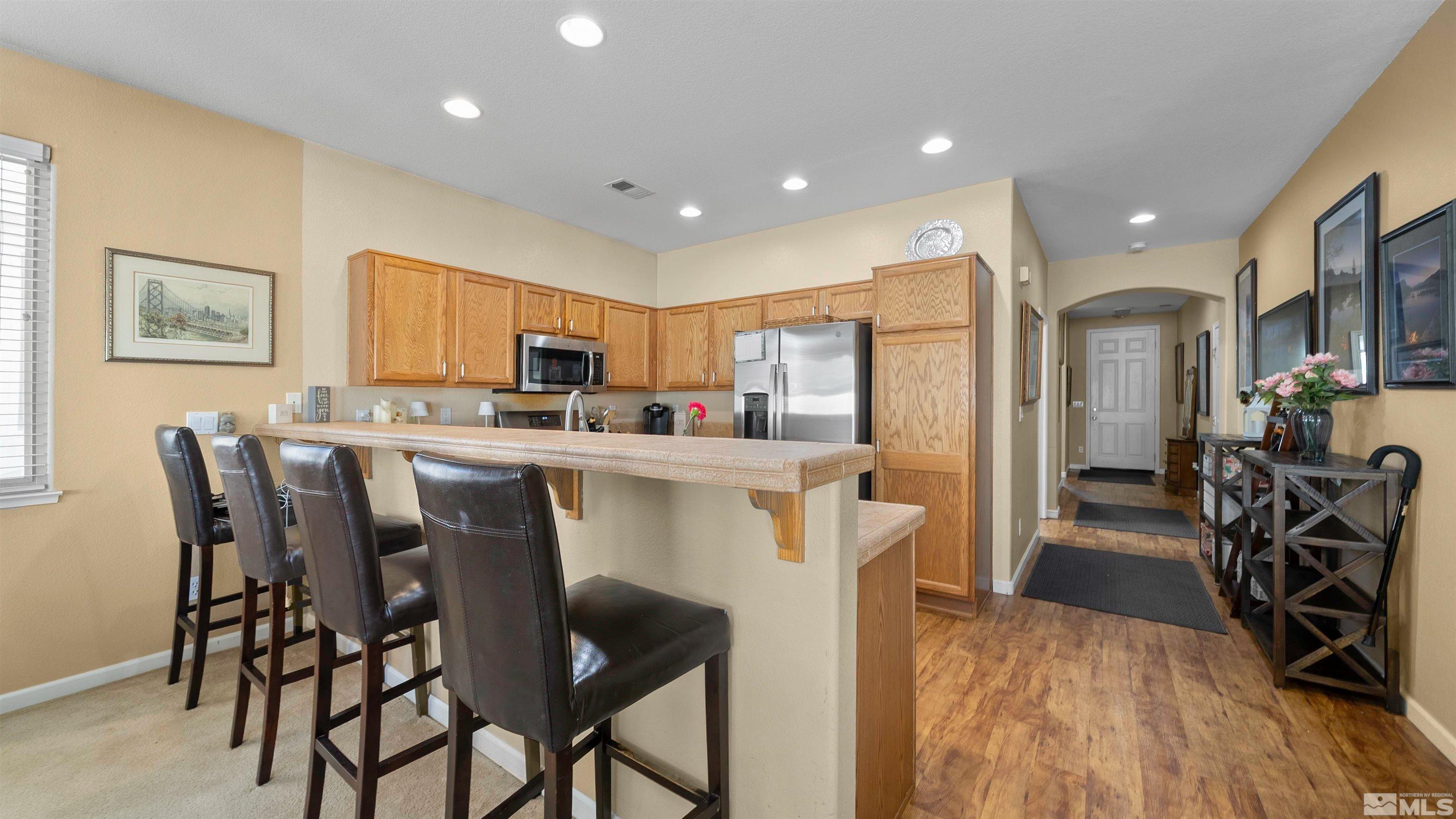 1230 Quail Run Drive Property Photo 8