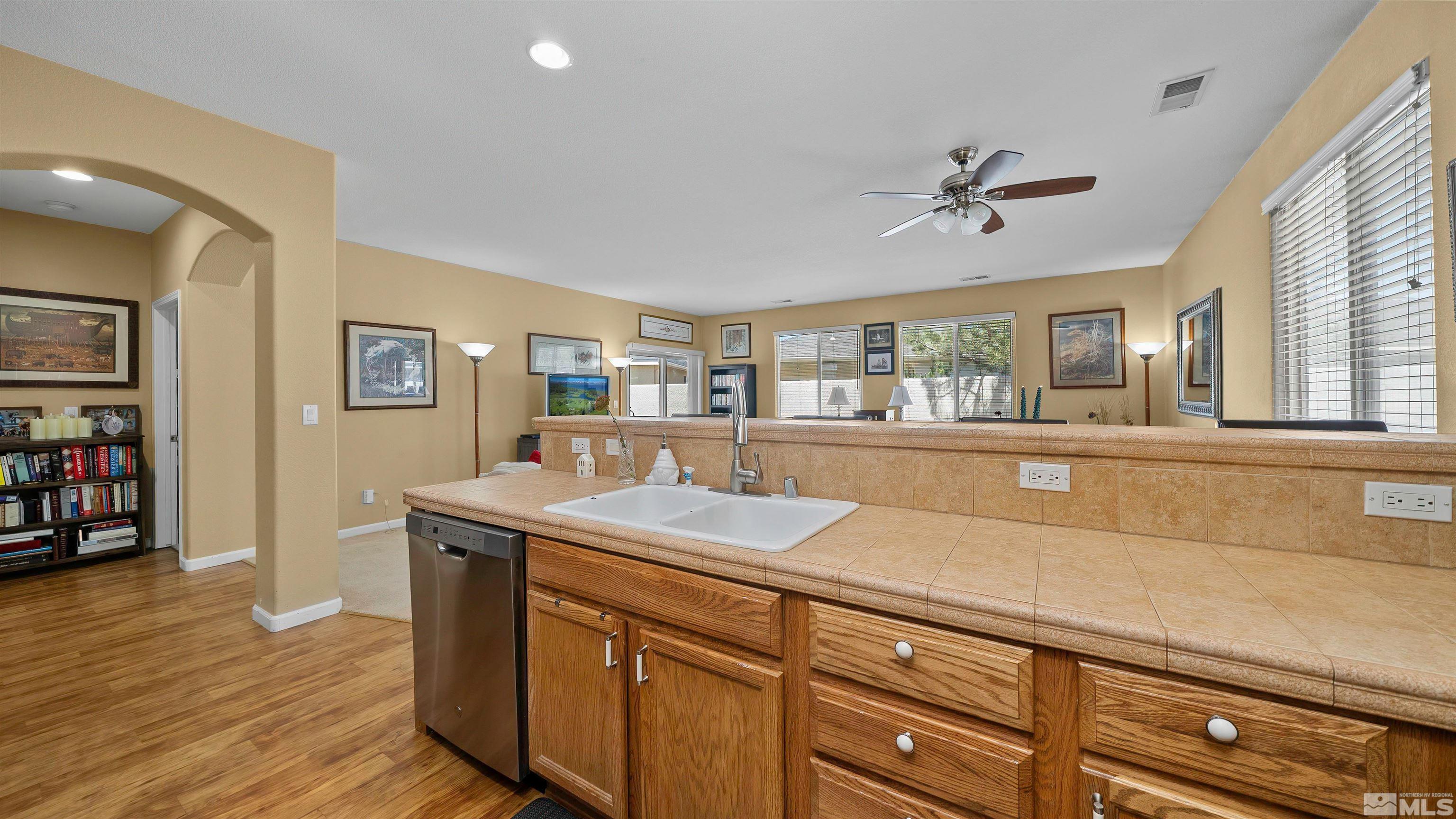 1230 Quail Run Drive Property Photo 9