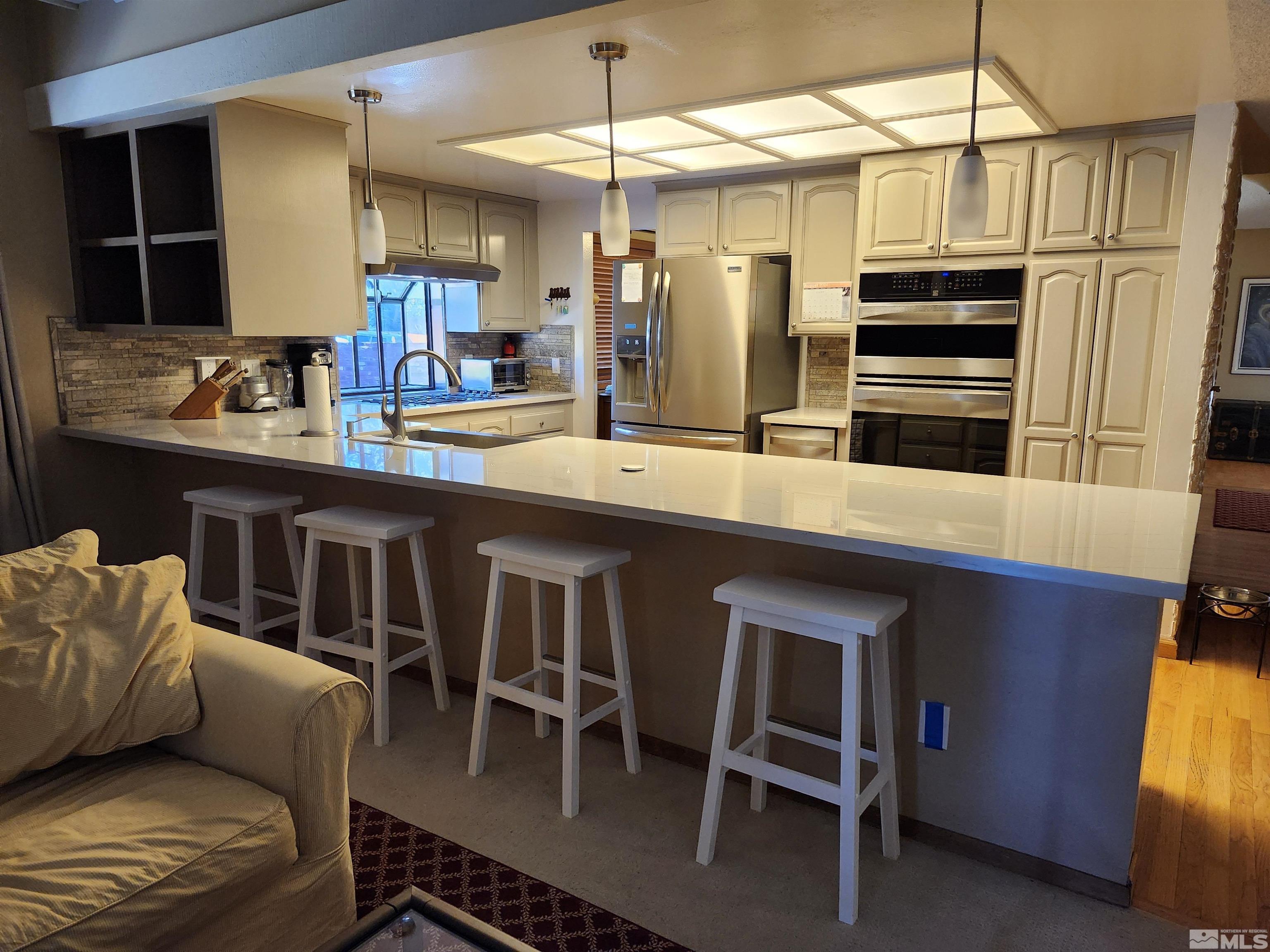 4815 Golden Springs Drive Property Photo 3