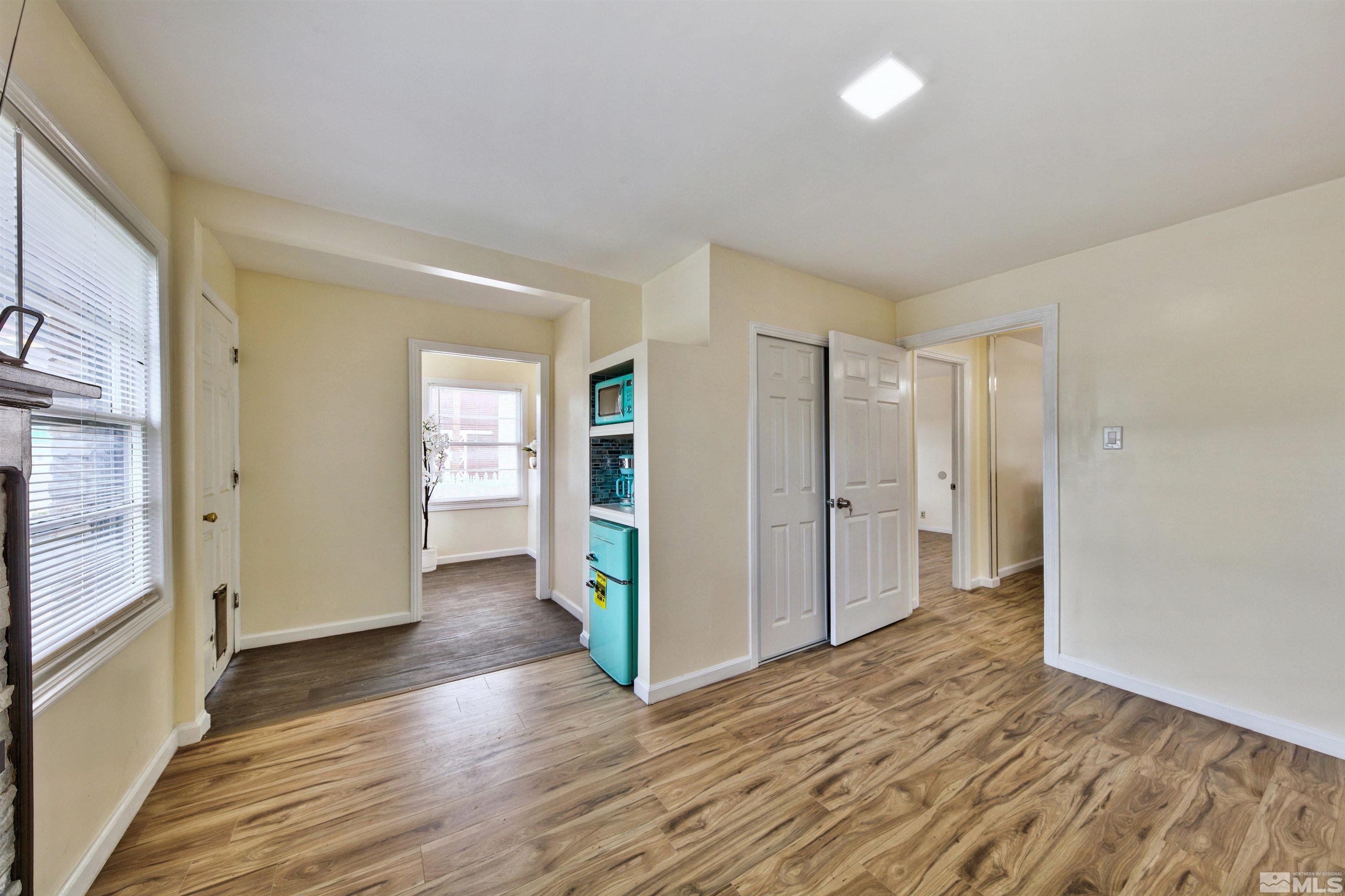 1515 N Carson Street Property Photo 23