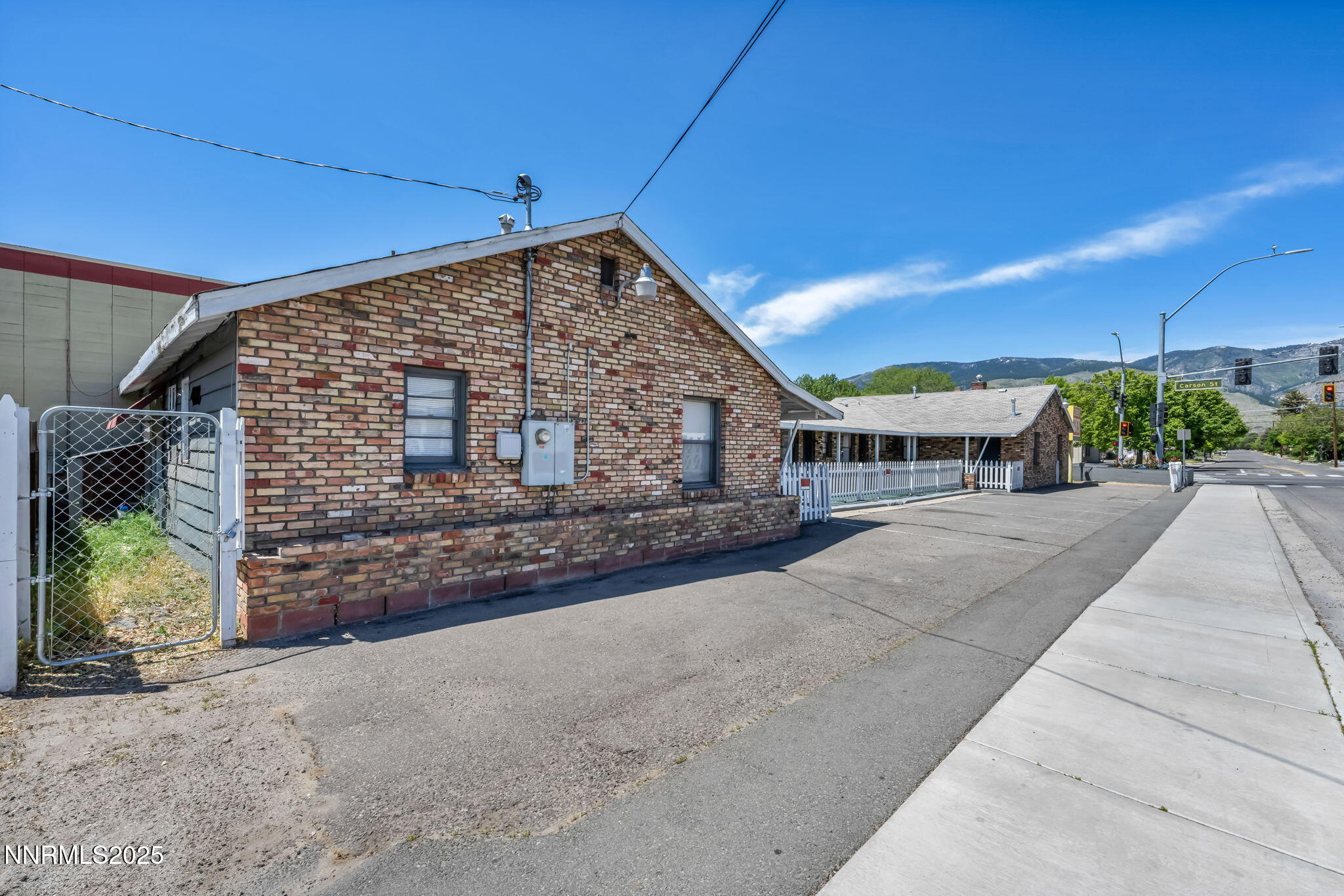 1515 N Carson Street Property Photo 32
