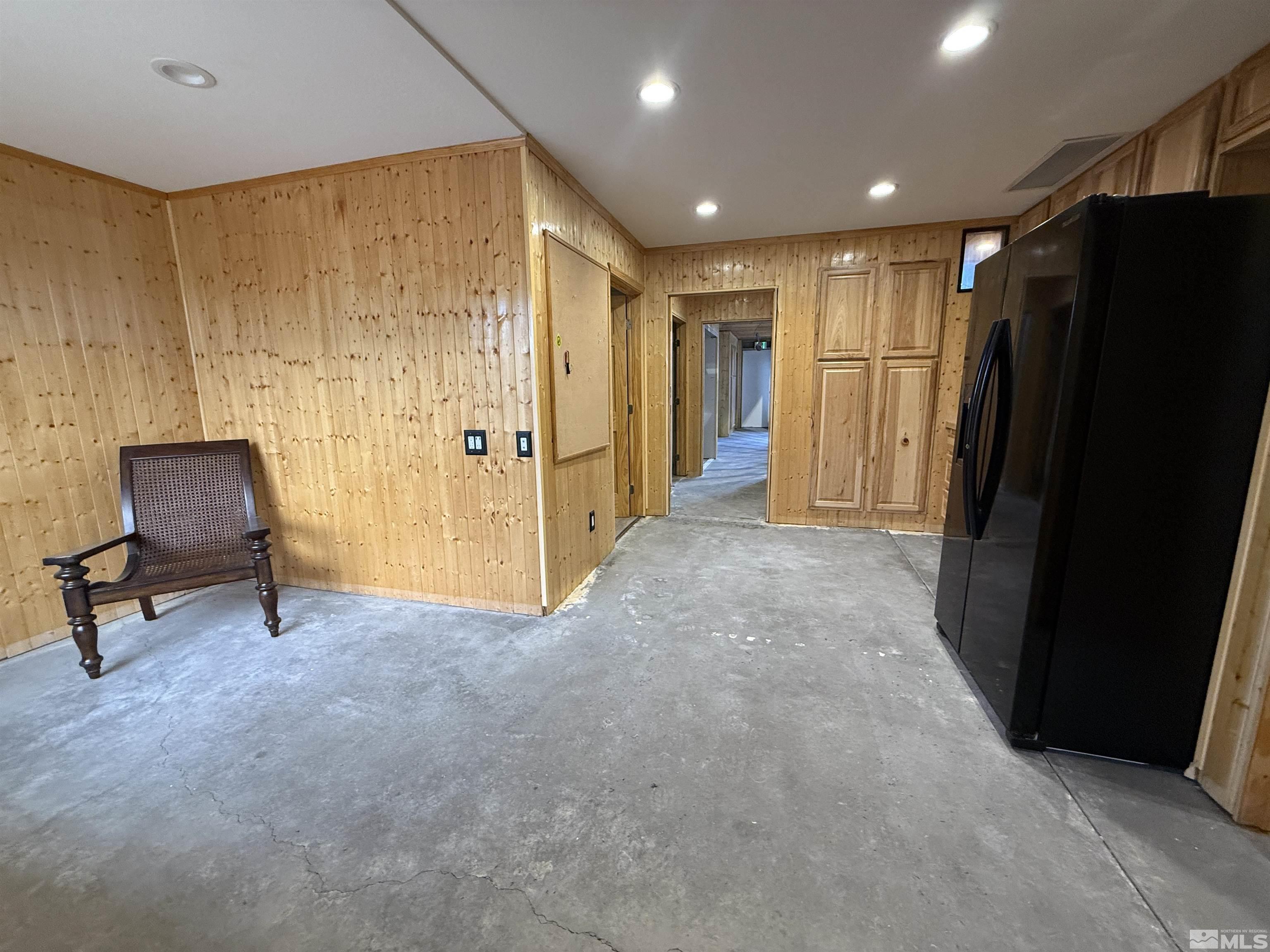 2562 Silver State Pkwy Property Photo 5