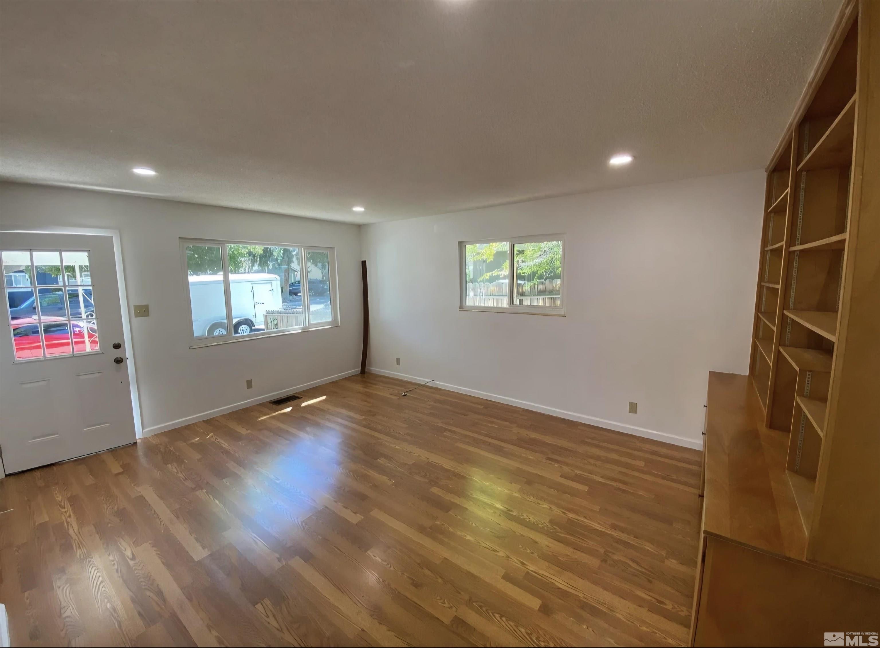 4621 Aster Drive Property Photo