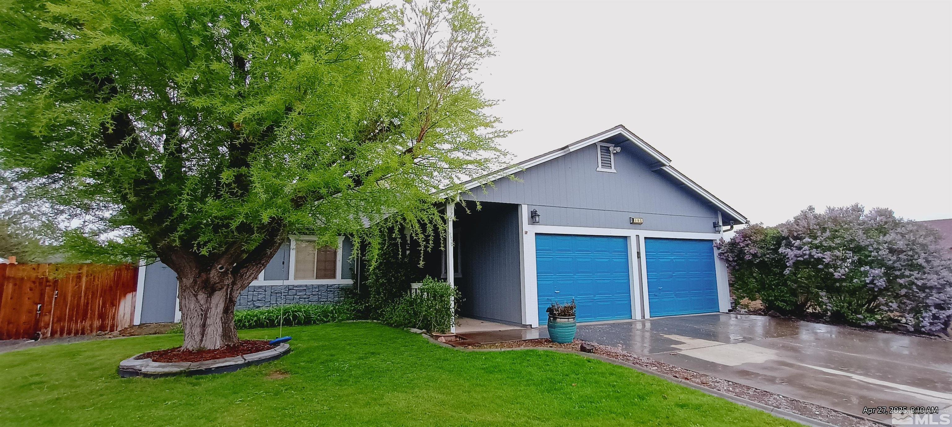 195 Monumental Circle Property Photo
