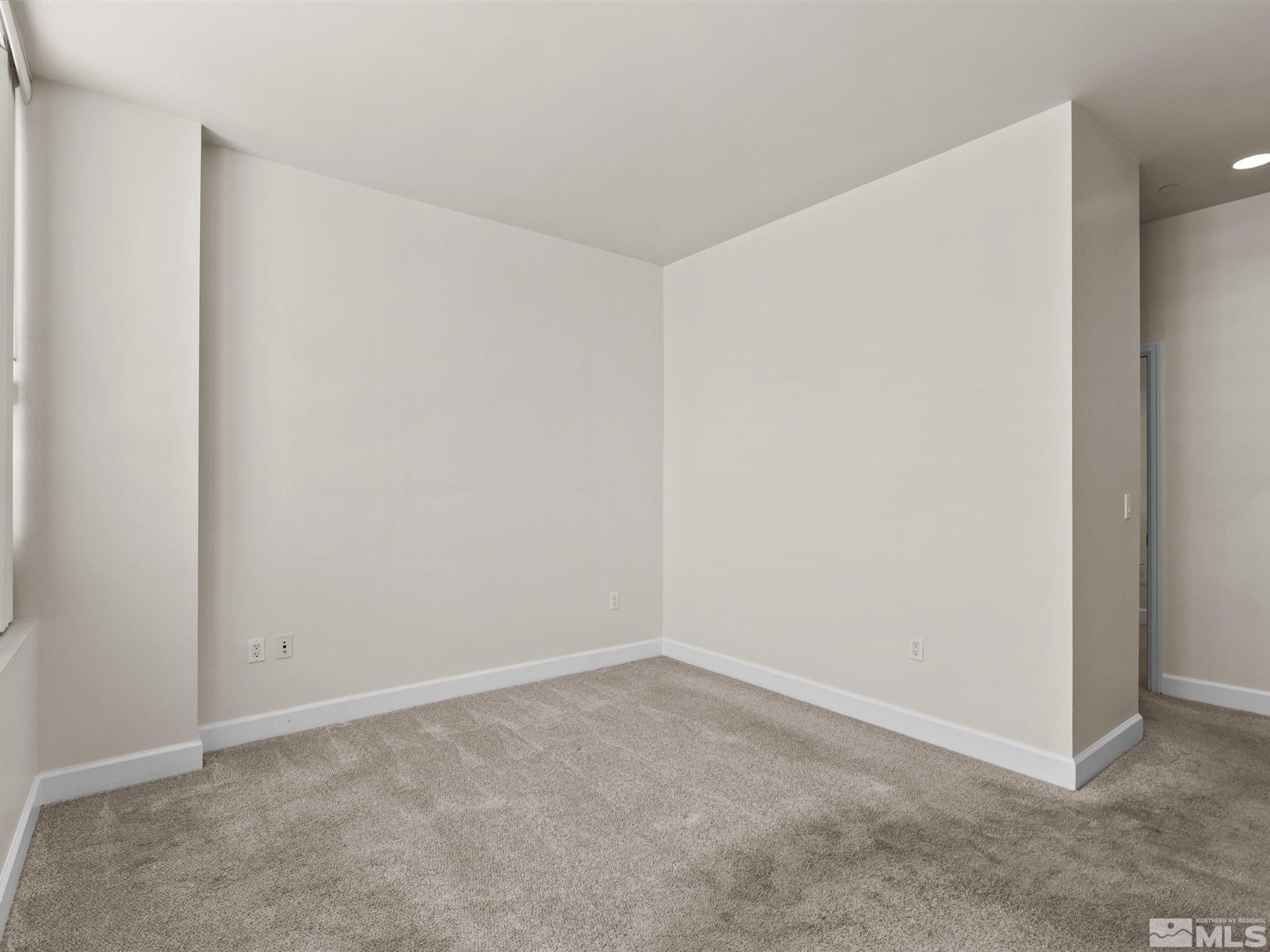 450 N Arlington 1404 Property Photo 18