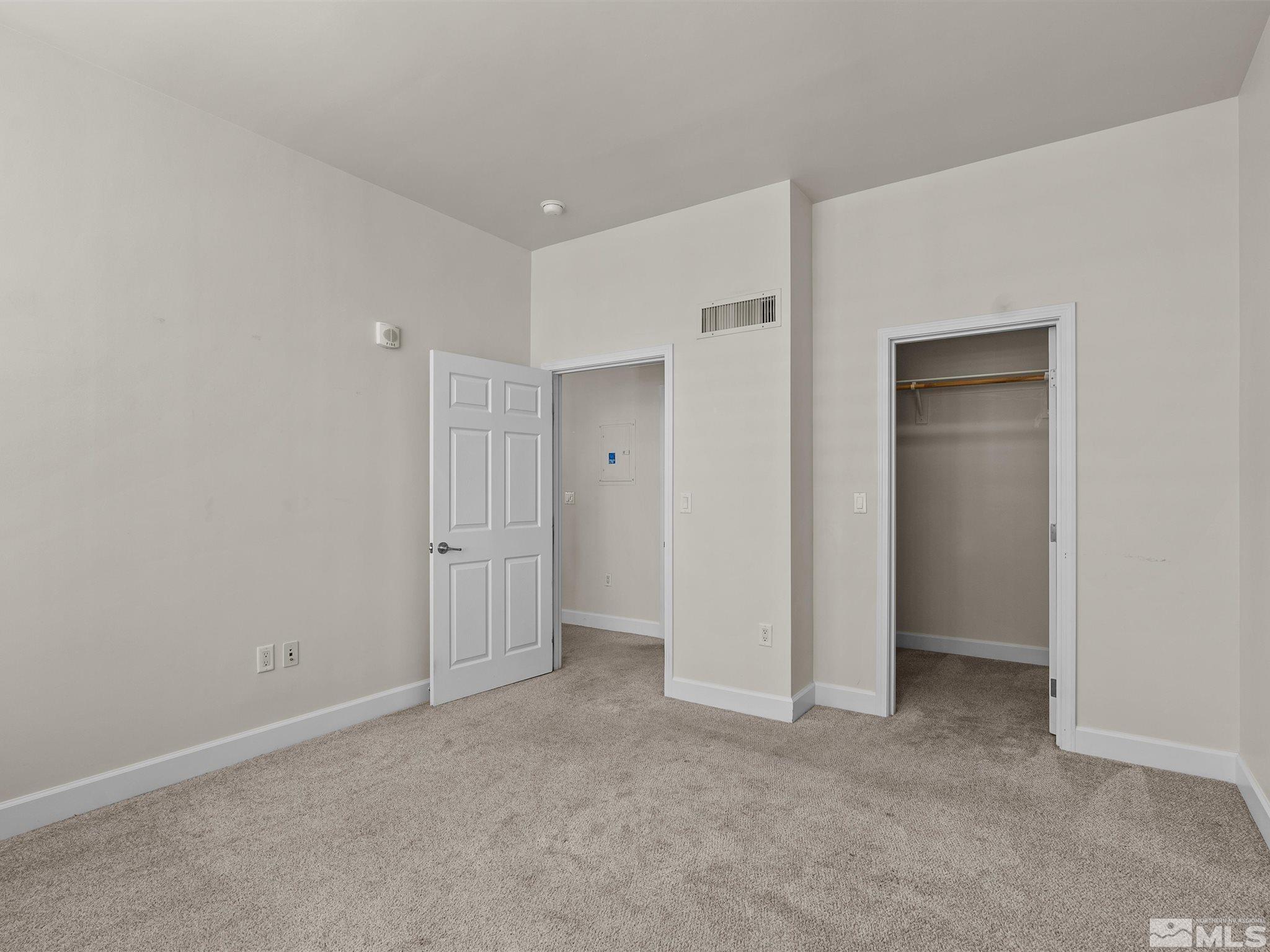 450 N Arlington 1404 Property Photo 21