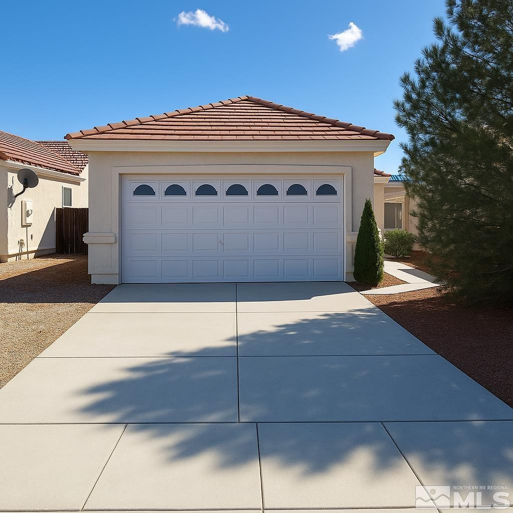 6690 Dorchester Drive Property Photo 1