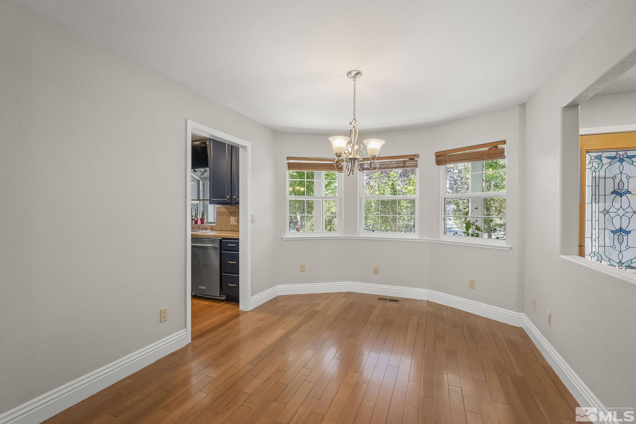 1520 Jones St Property Photo 14