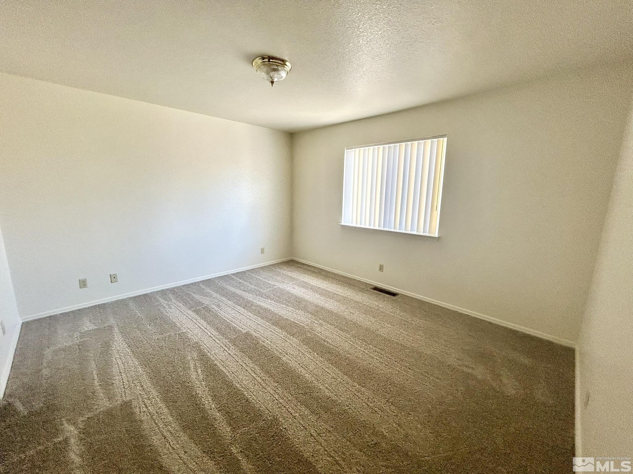 1447 N Marion Russell Dr Property Photo 10