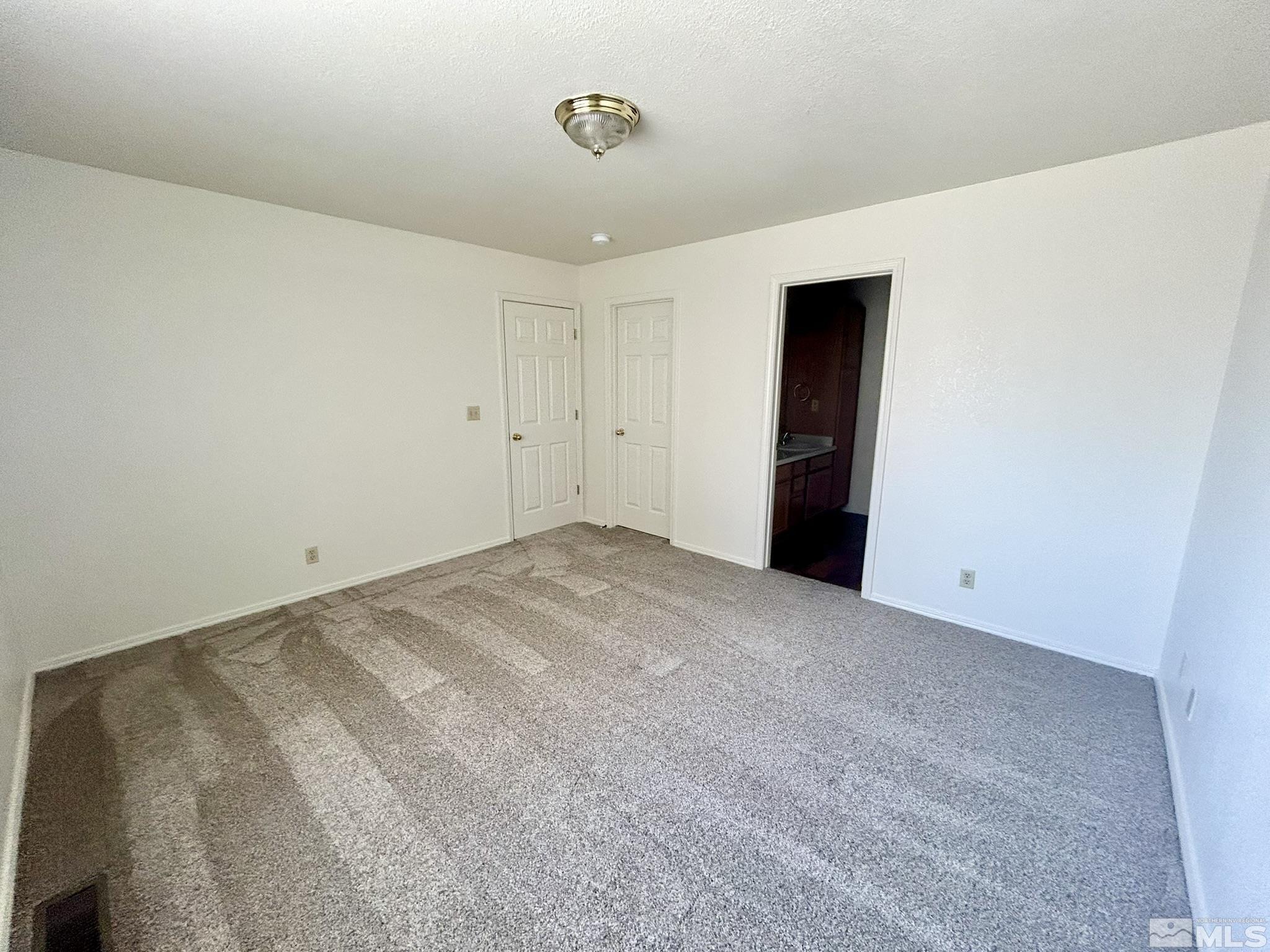 1447 N Marion Russell Dr Property Photo 11
